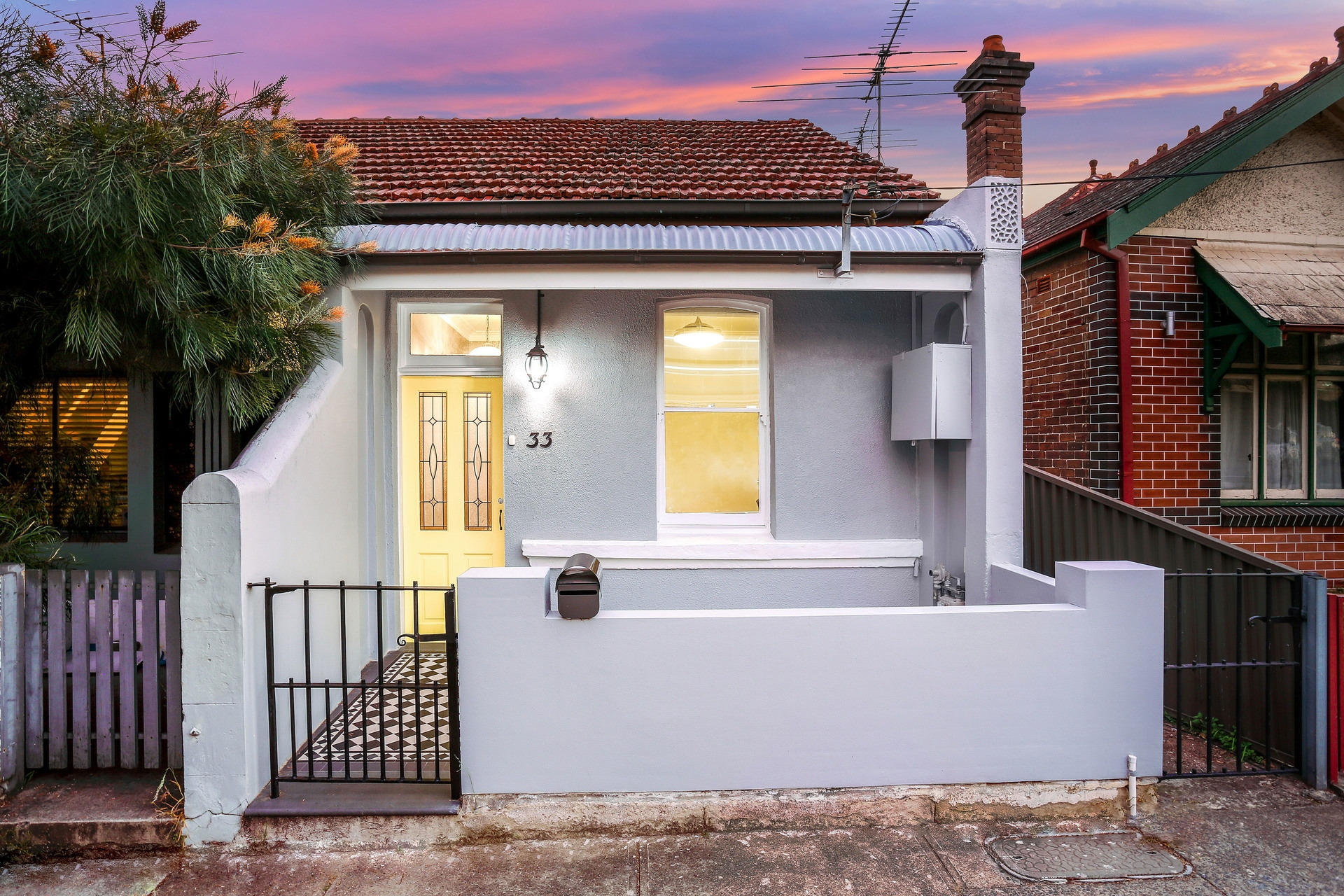 33 Carlton Crescent, Summer Hill Sold by Hudson McHugh - image 1