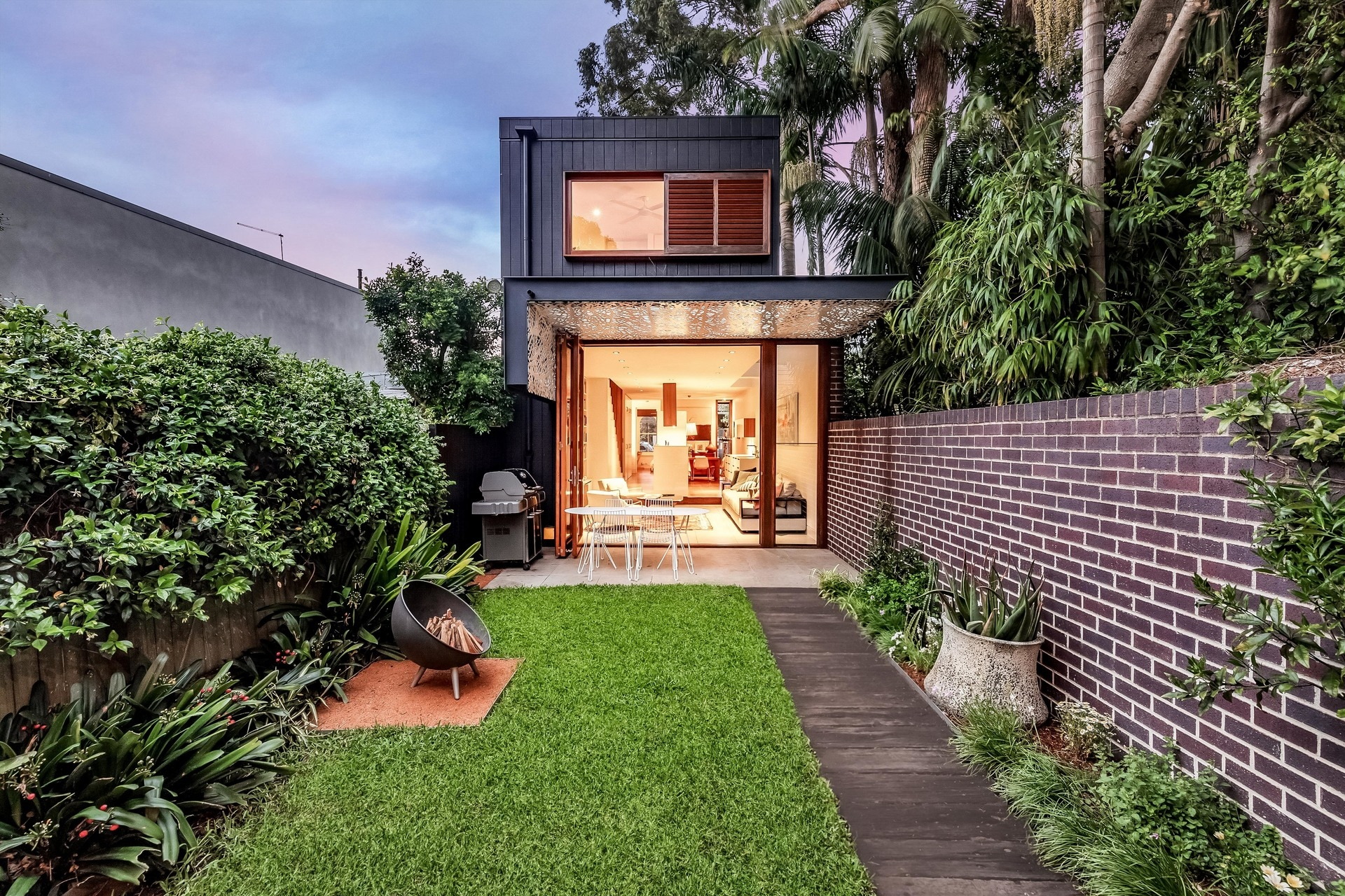 14 Manchester Street, Dulwich Hill Sold by Hudson McHugh - image 1