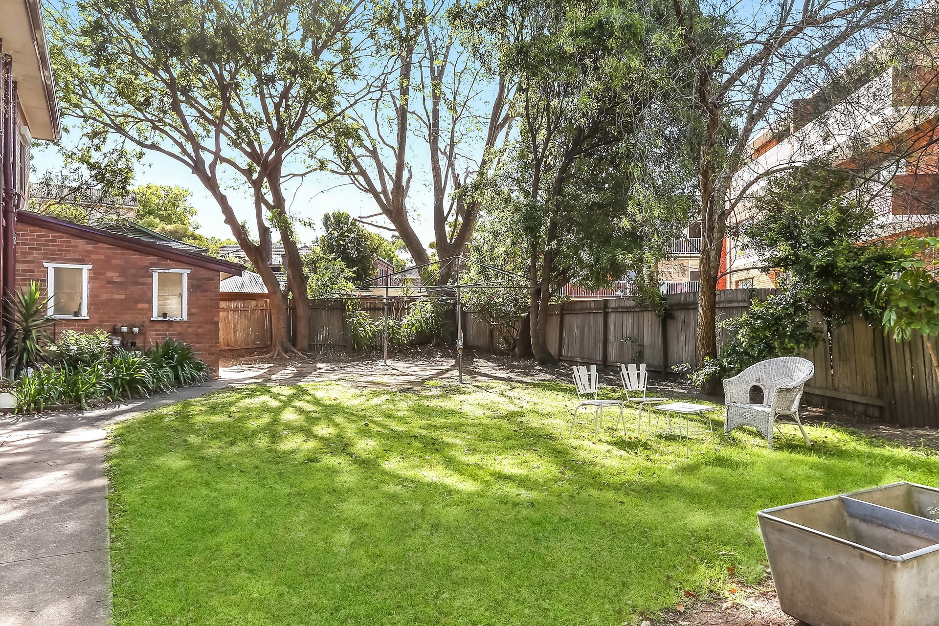 4/44a Grosvenor Crescent, Summer Hill Sold by Hudson McHugh - image 1