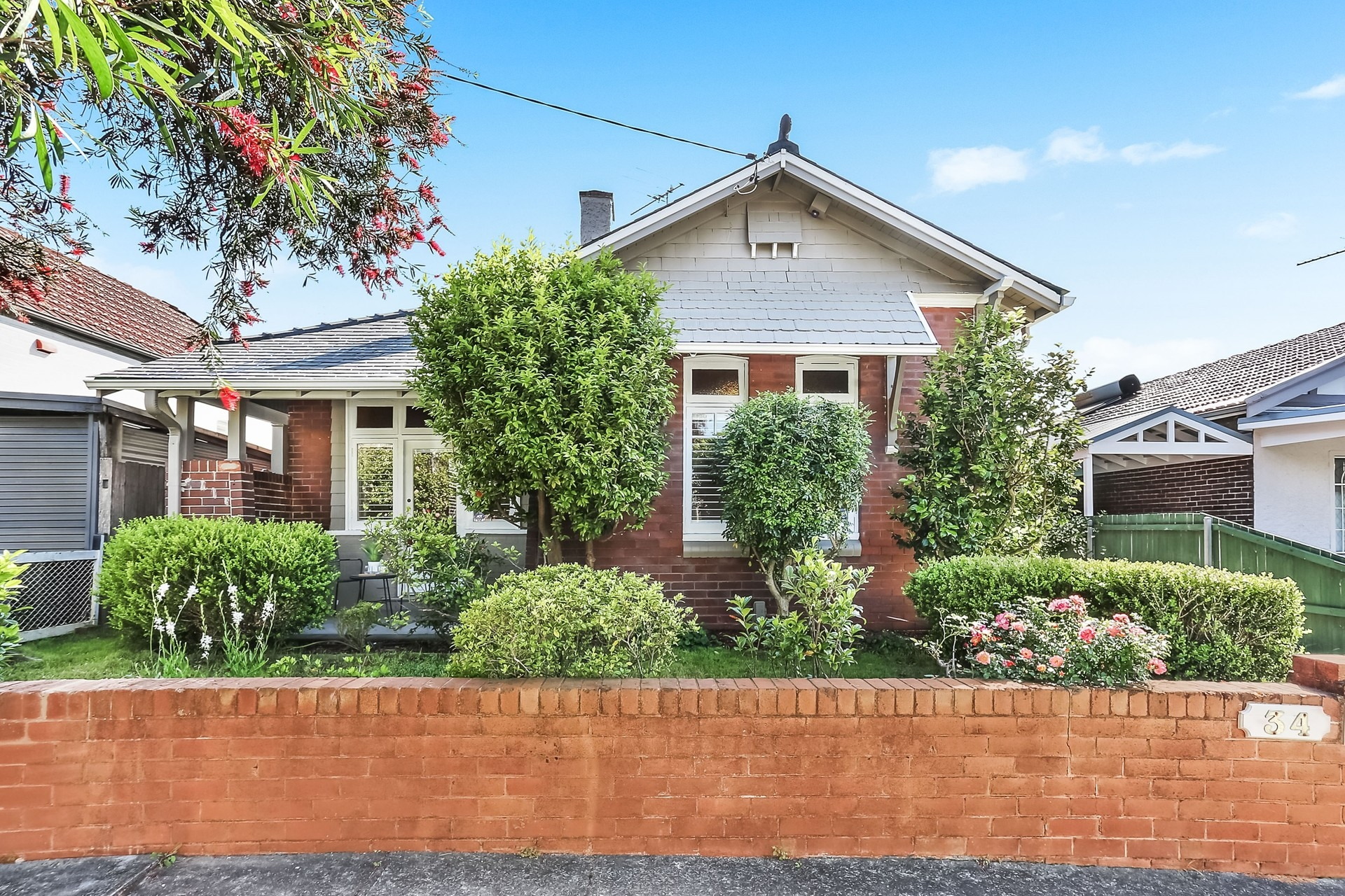 34 Charlecot Street, Dulwich Hill Sold by Hudson McHugh - image 1