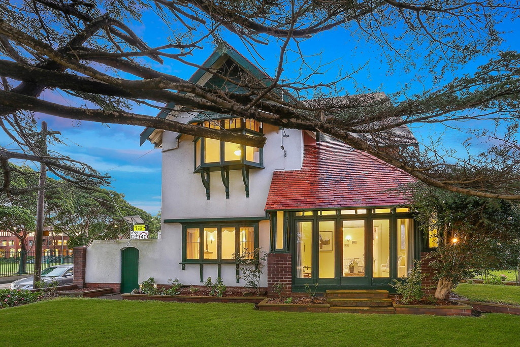 296 Old Canterbury Road, Summer Hill Sold by Hudson McHugh - image 1