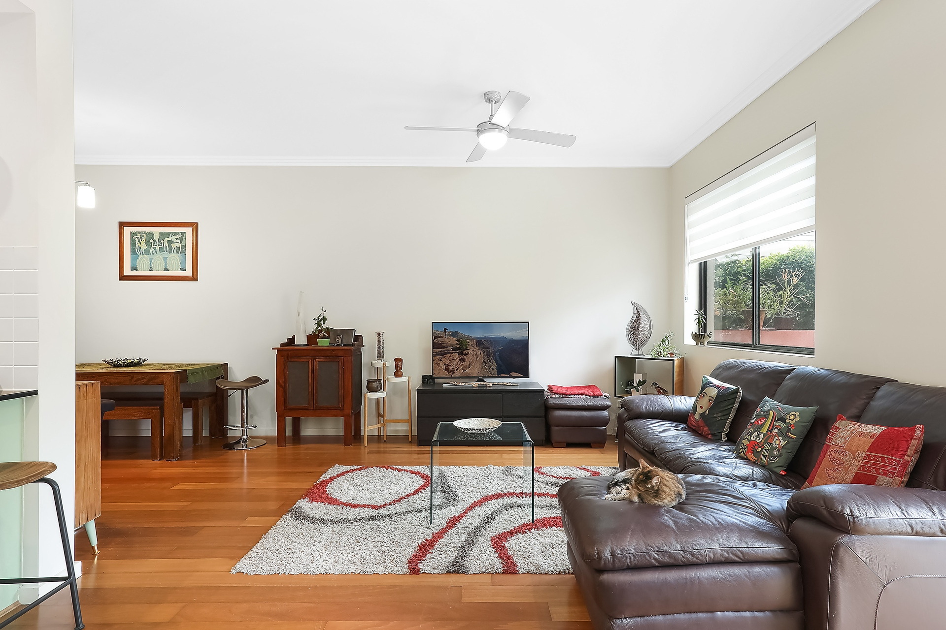 4/342a Marrickville Road, Marrickville Sold by Hudson McHugh - image 1