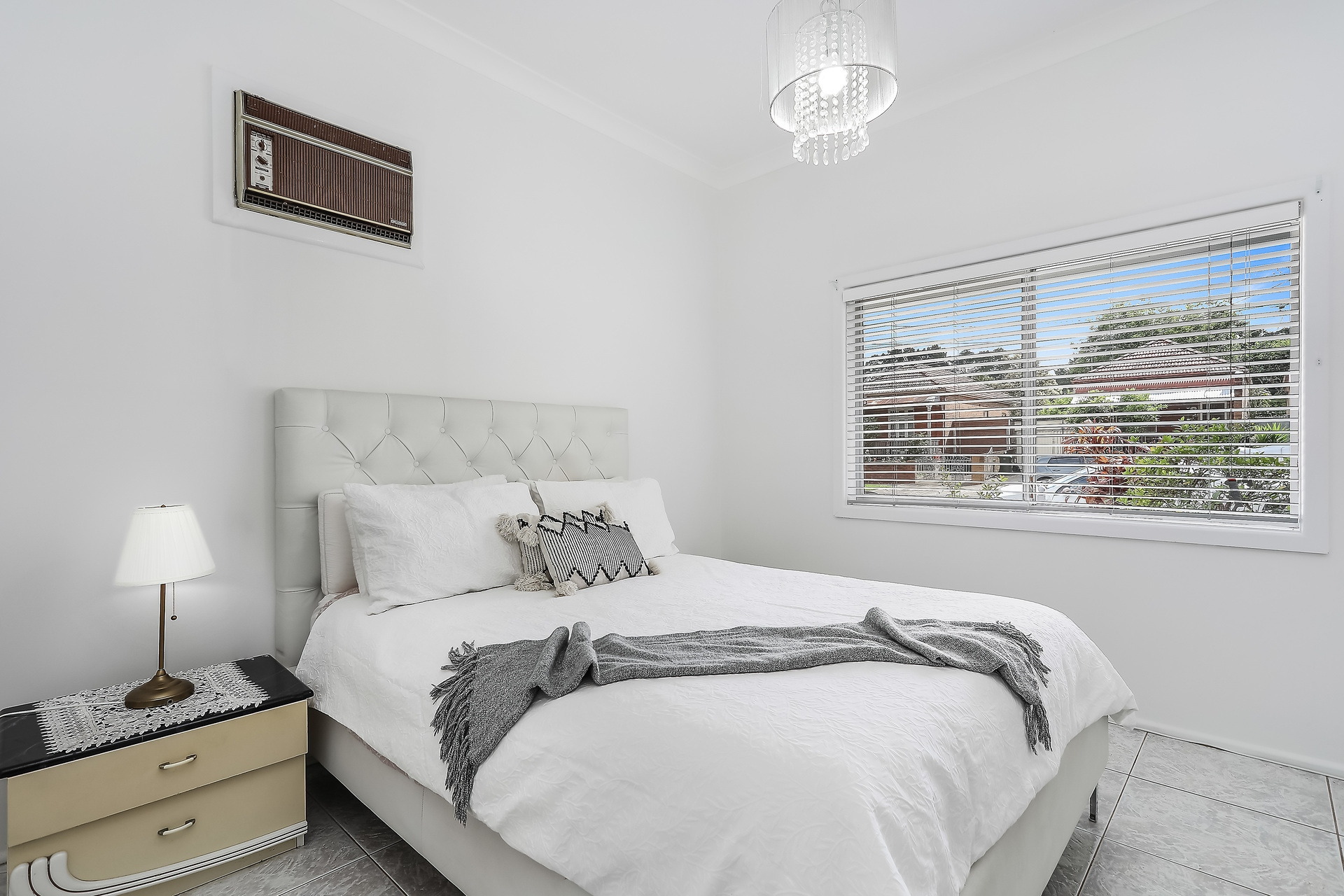 4 Balfour Street, Dulwich Hill Sold by Hudson McHugh - image 1