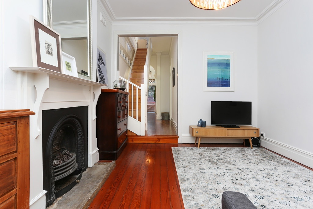 103 Balmain Road, Leichhardt Sold by Hudson McHugh - image 1