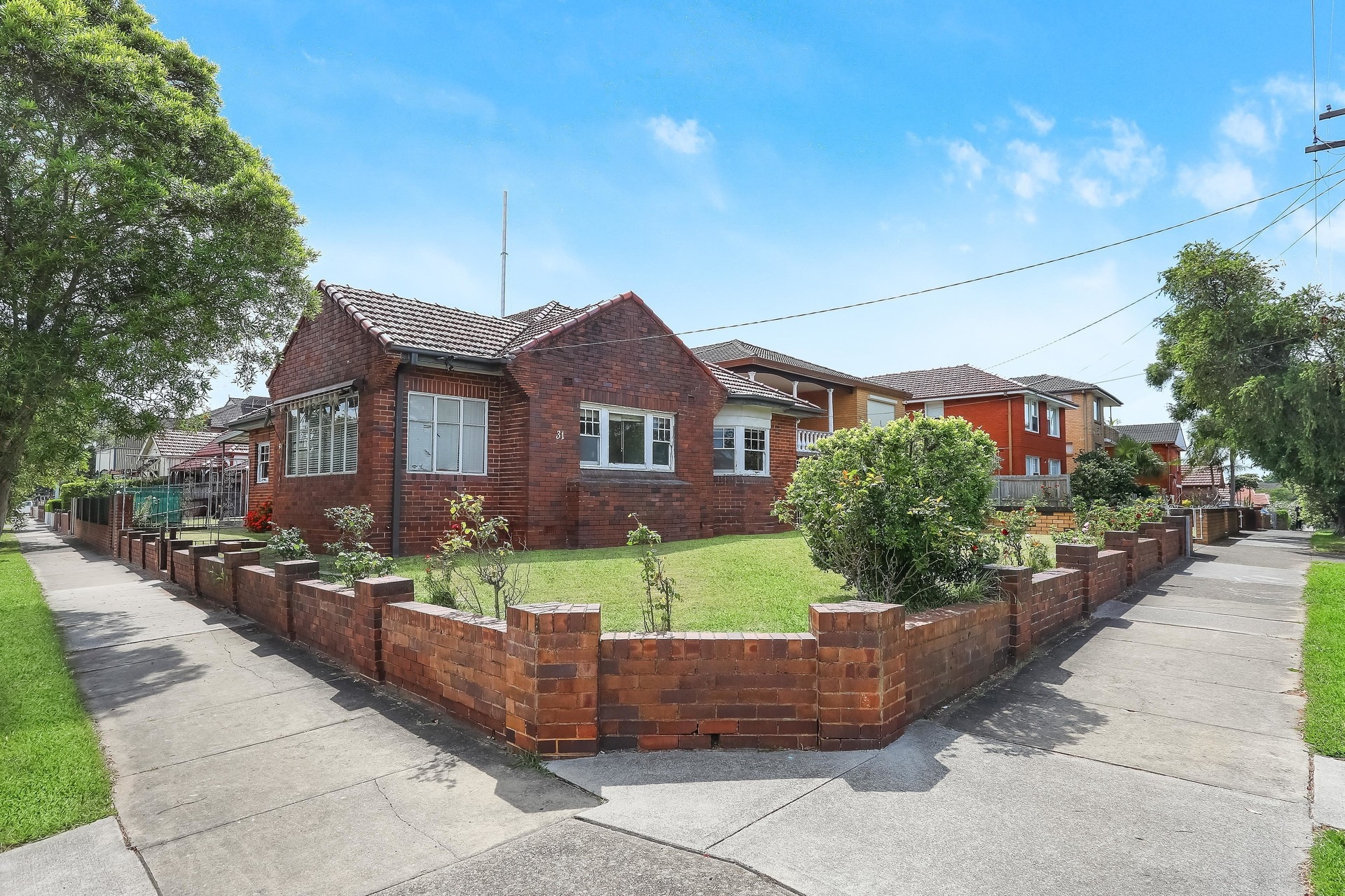 31 Hanks Street, Ashfield Sold by Hudson McHugh - image 1