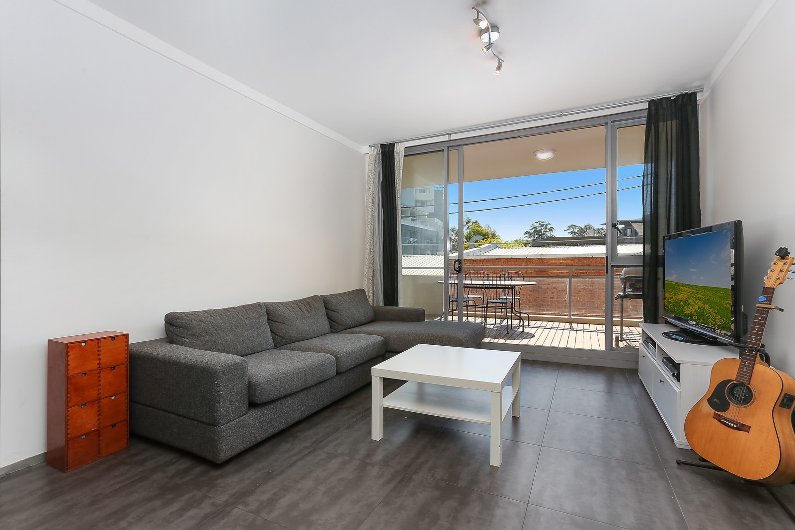 N202/16-20 Larkin Street, Camperdown Sold by Hudson McHugh - image 1