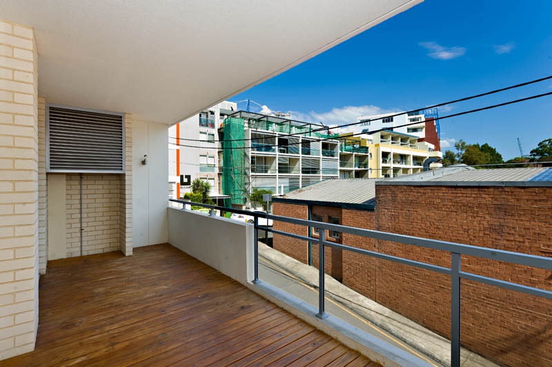 N202/16-20 Larkin Street, Camperdown Sold by Hudson McHugh - image 1