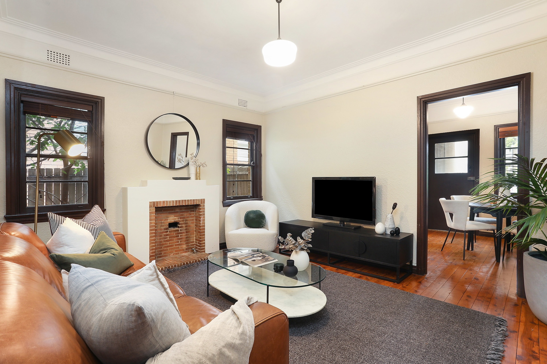 2/57 Ewart Street, Dulwich Hill Sold by Hudson McHugh - image 1