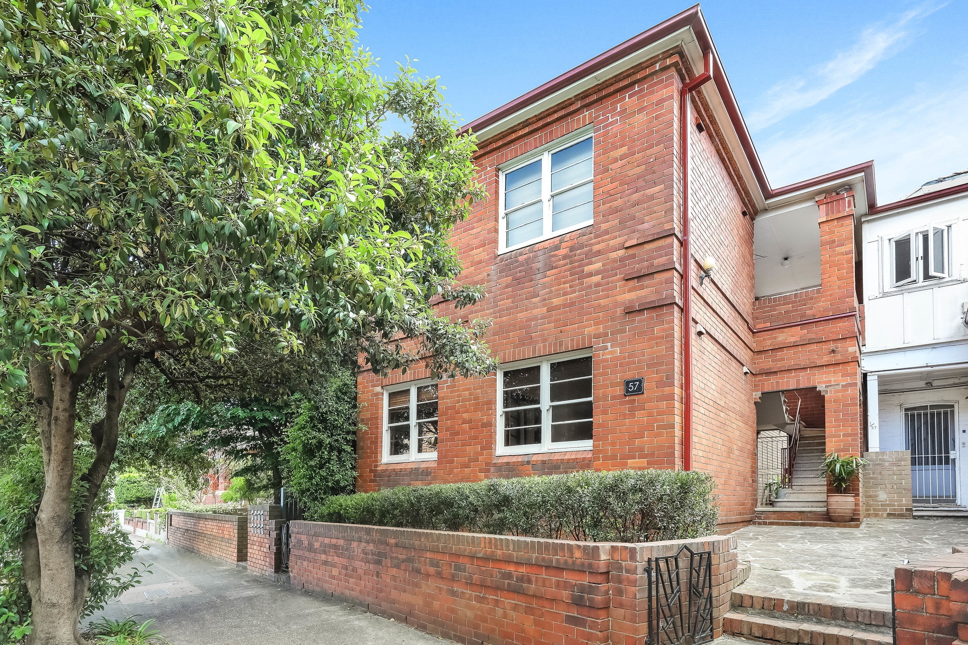 2/57 Ewart Street, Dulwich Hill Sold by Hudson McHugh - image 1