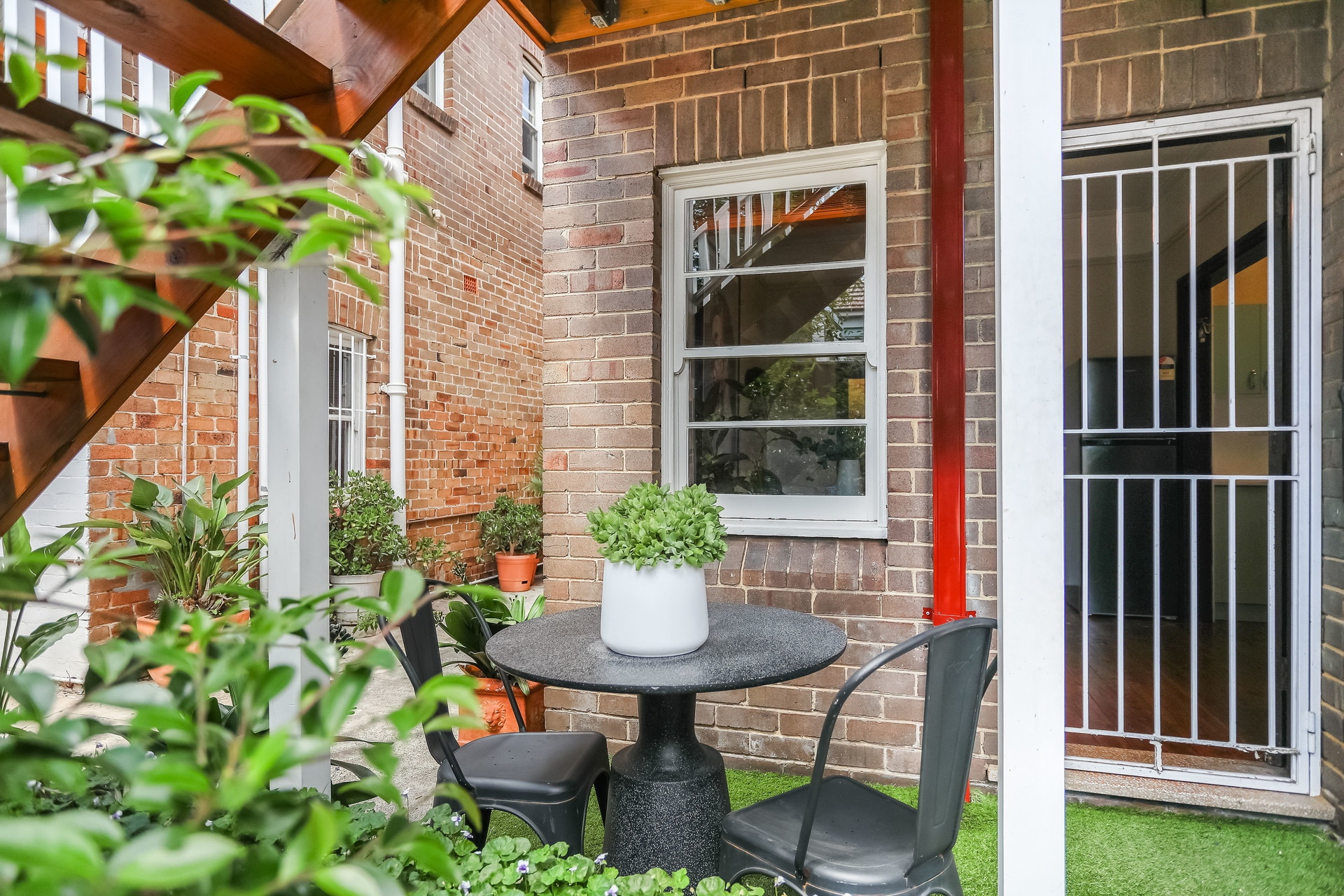 2/57 Ewart Street, Dulwich Hill Sold by Hudson McHugh - image 1