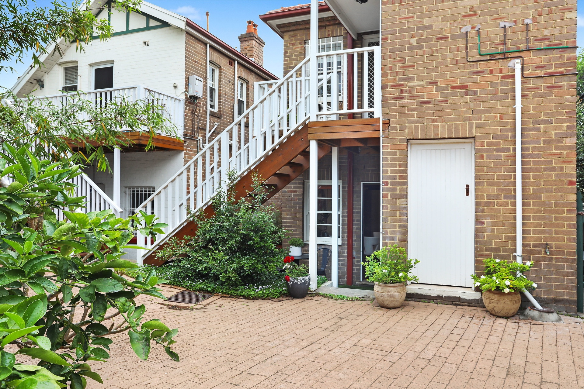 2/57 Ewart Street, Dulwich Hill Sold by Hudson McHugh - image 1