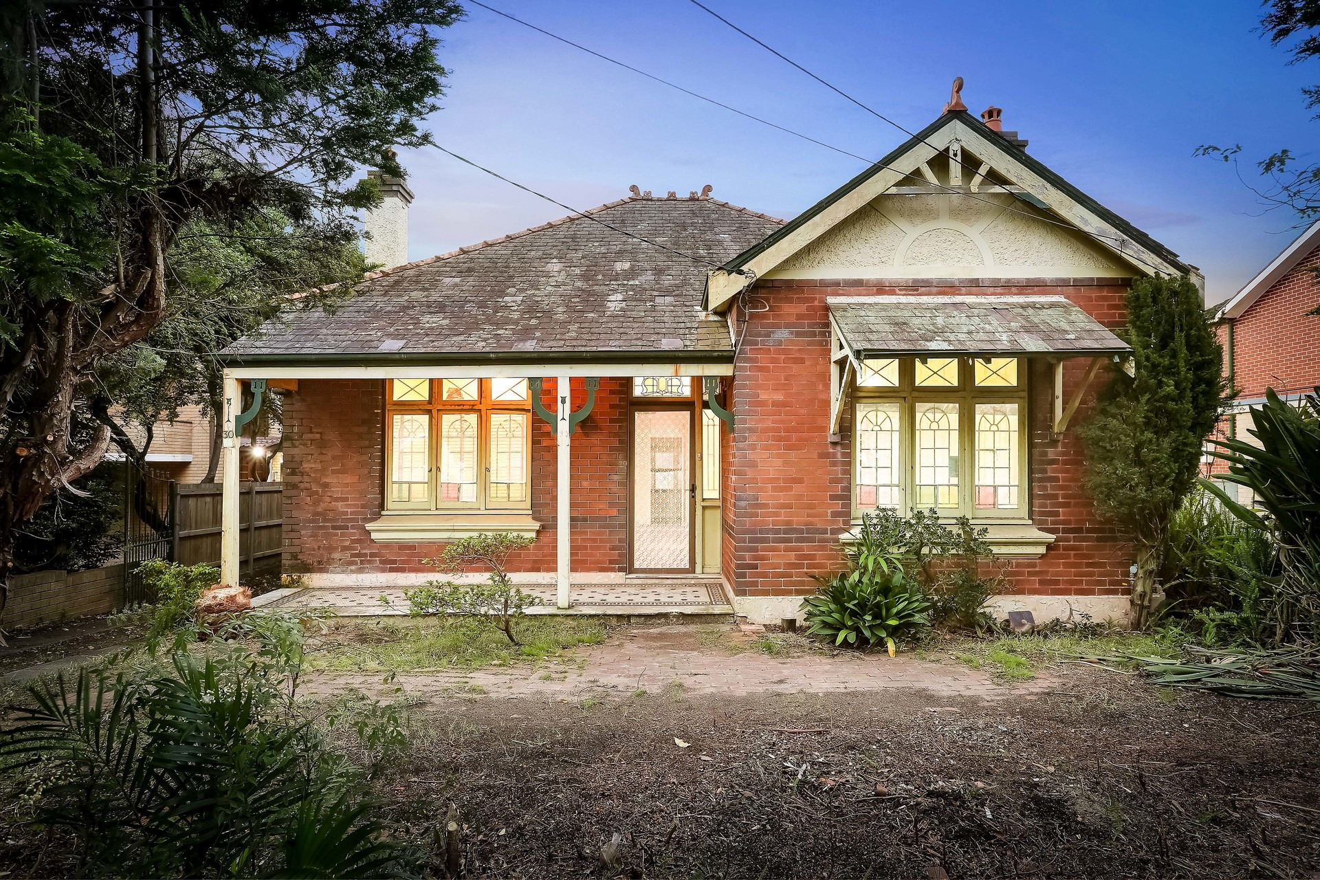 30 Cecil Street, Ashfield Sold by Hudson McHugh - image 1