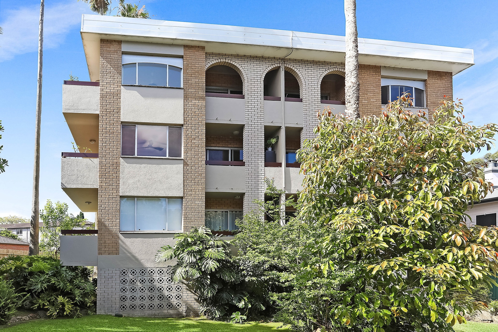 9/7 Grosvenor Crescent, Summer Hill Sold by Hudson McHugh - image 1