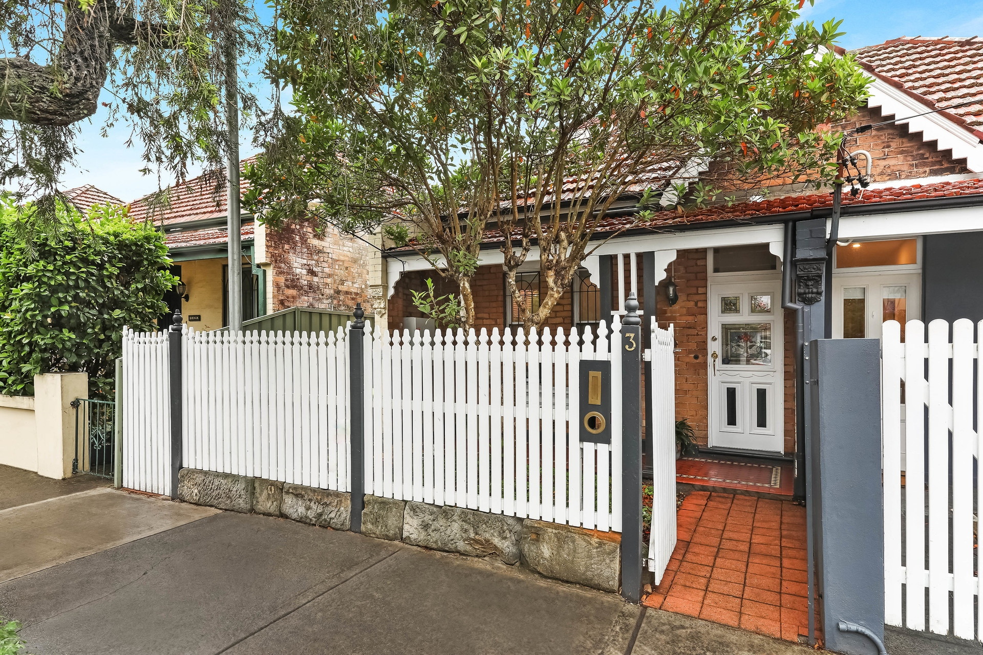 3 England Avenue, Marrickville Sold by Hudson McHugh - image 1