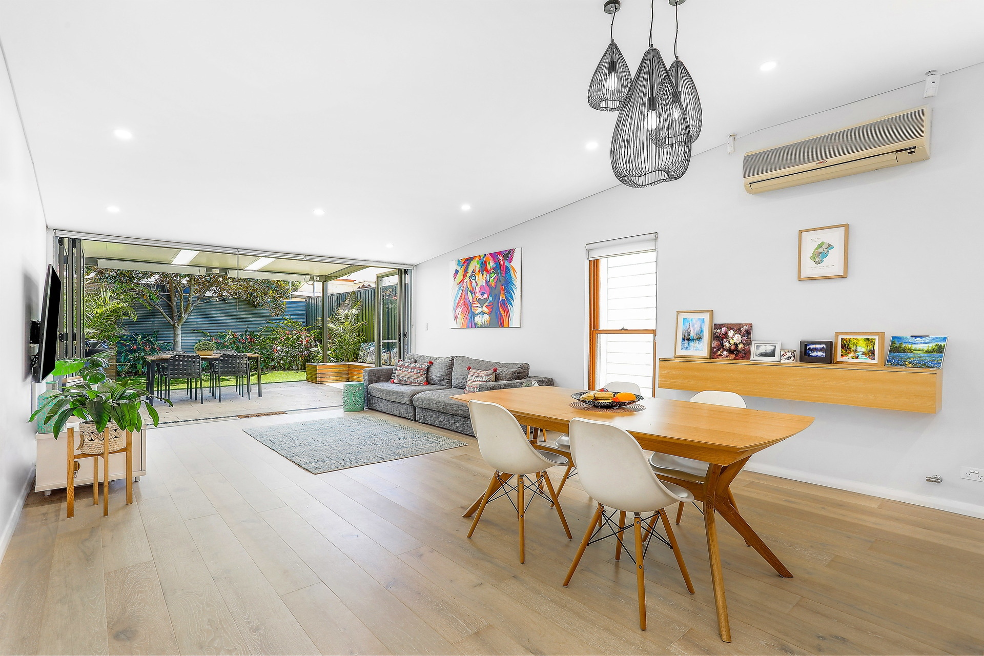 26 Hay Street, Leichhardt Sold by Hudson McHugh - image 1