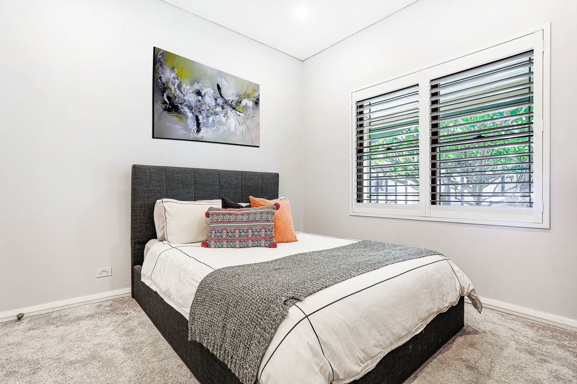 26 Hay Street, Leichhardt Sold by Hudson McHugh - image 1