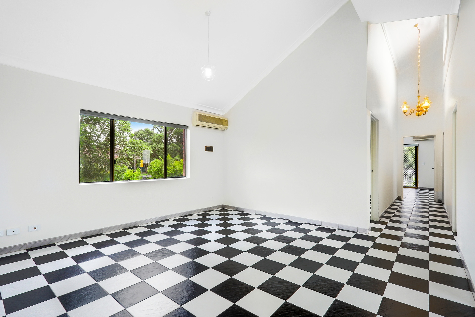 1 King Street, Ashbury Sold by Hudson McHugh - image 1