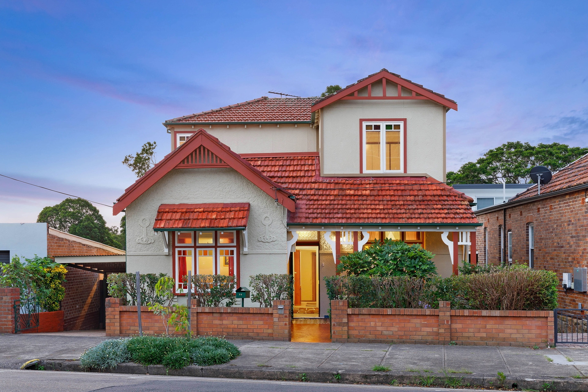 39 Beauchamp Street, Marrickville Sold by Hudson McHugh - image 1