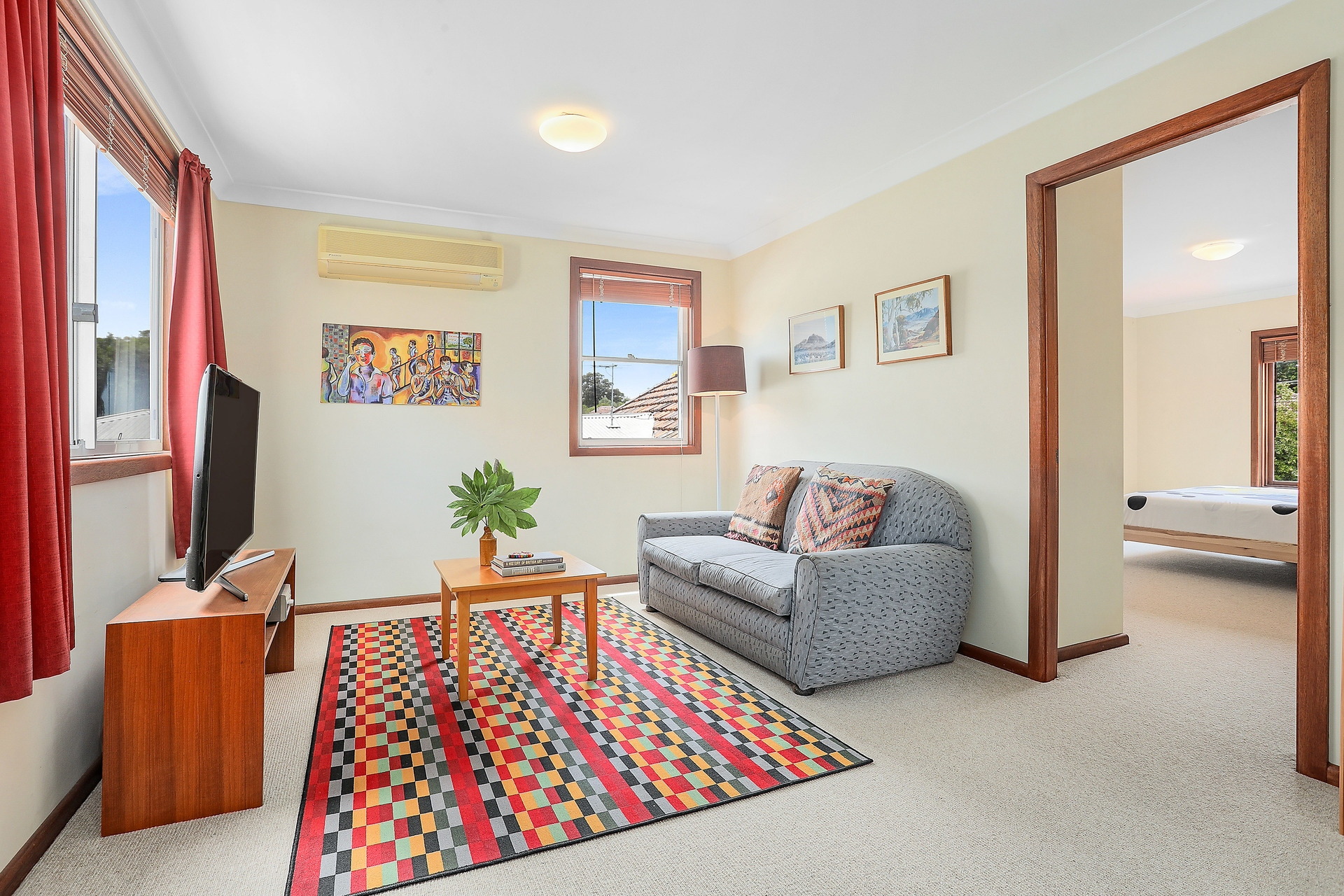 39 Beauchamp Street, Marrickville Sold by Hudson McHugh - image 1