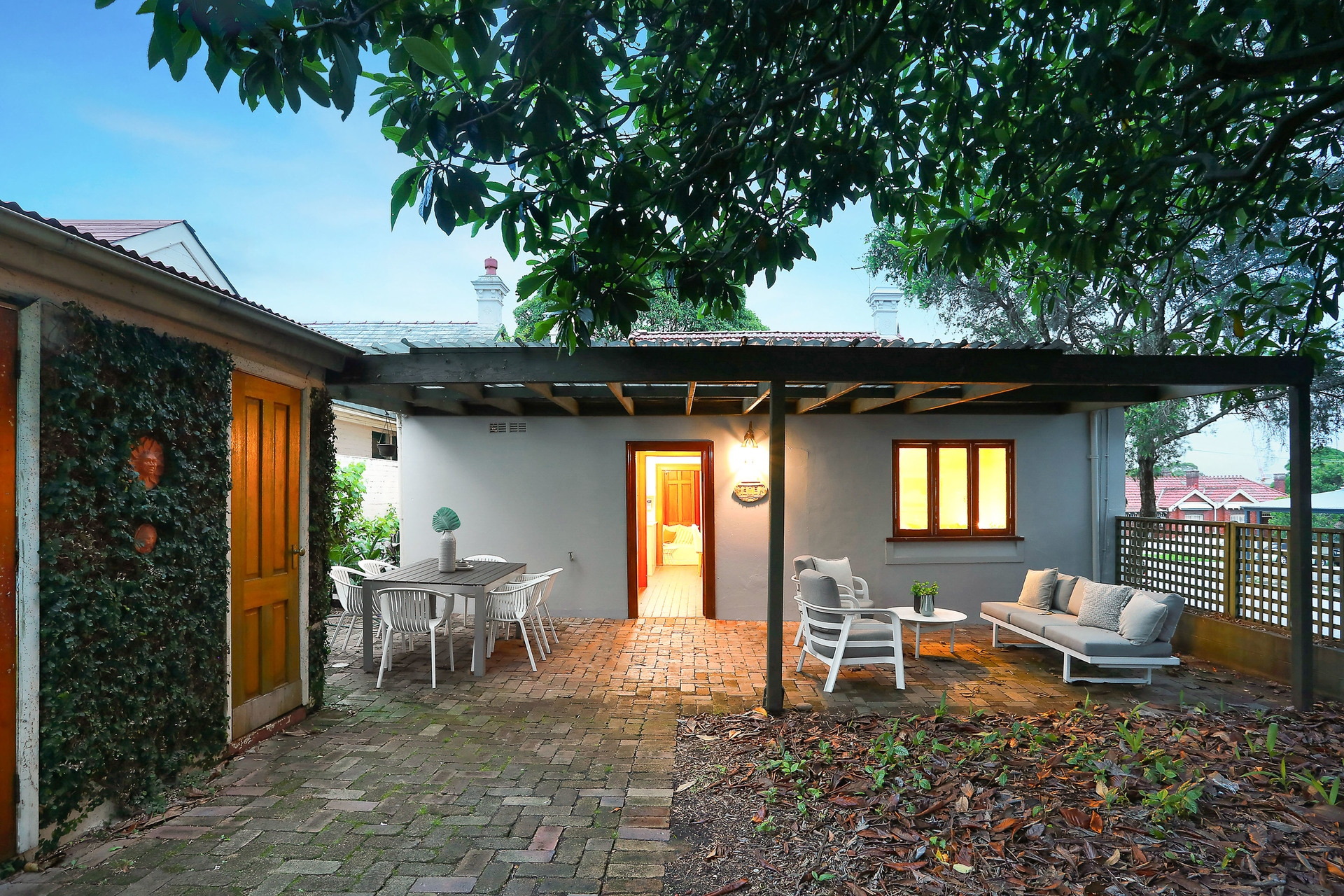 7 Cromwell Street, Leichhardt Sold by Hudson McHugh - image 1