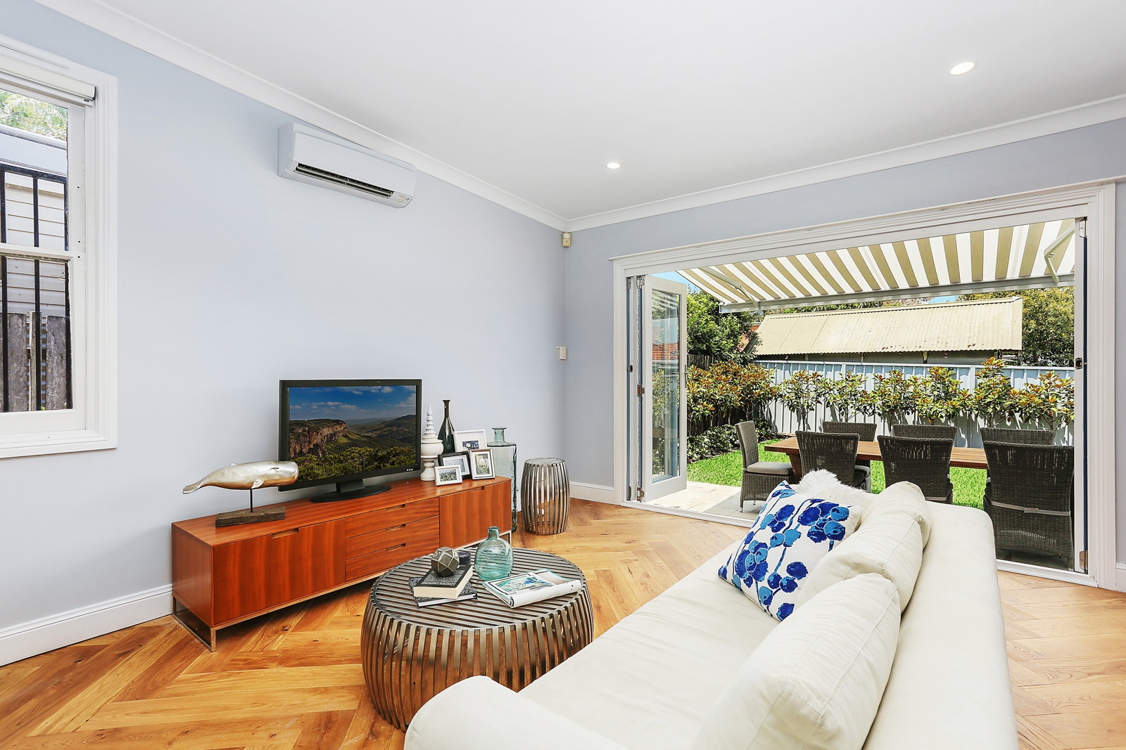 8 Coronation Avenue, Petersham Sold by Hudson McHugh - image 1