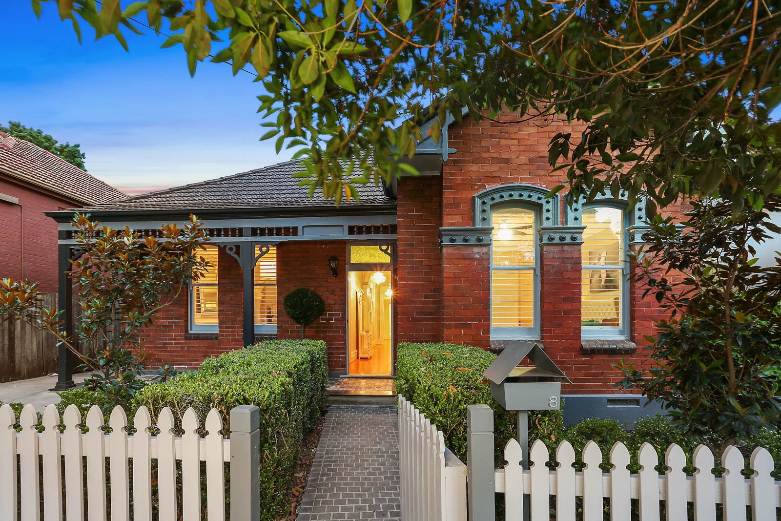 8 Coronation Avenue, Petersham Sold by Hudson McHugh - image 1