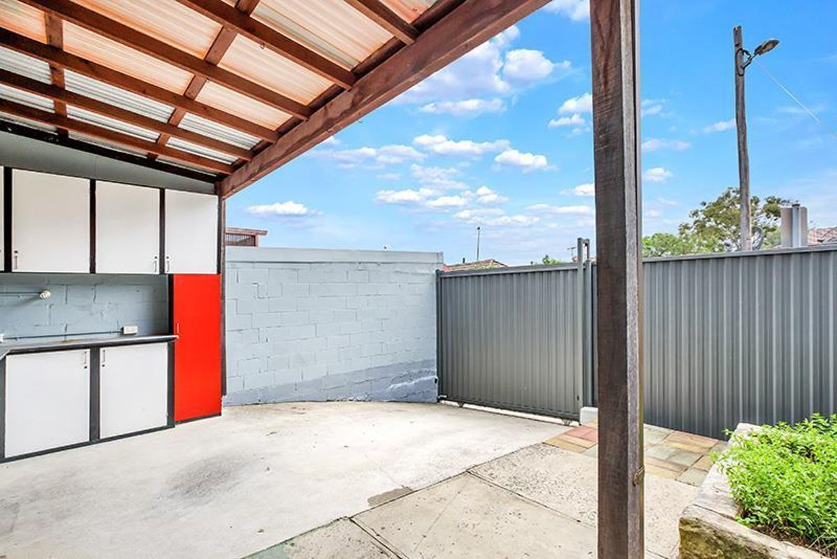 25 Gordon Street, Petersham Leased by Hudson McHugh - image 1