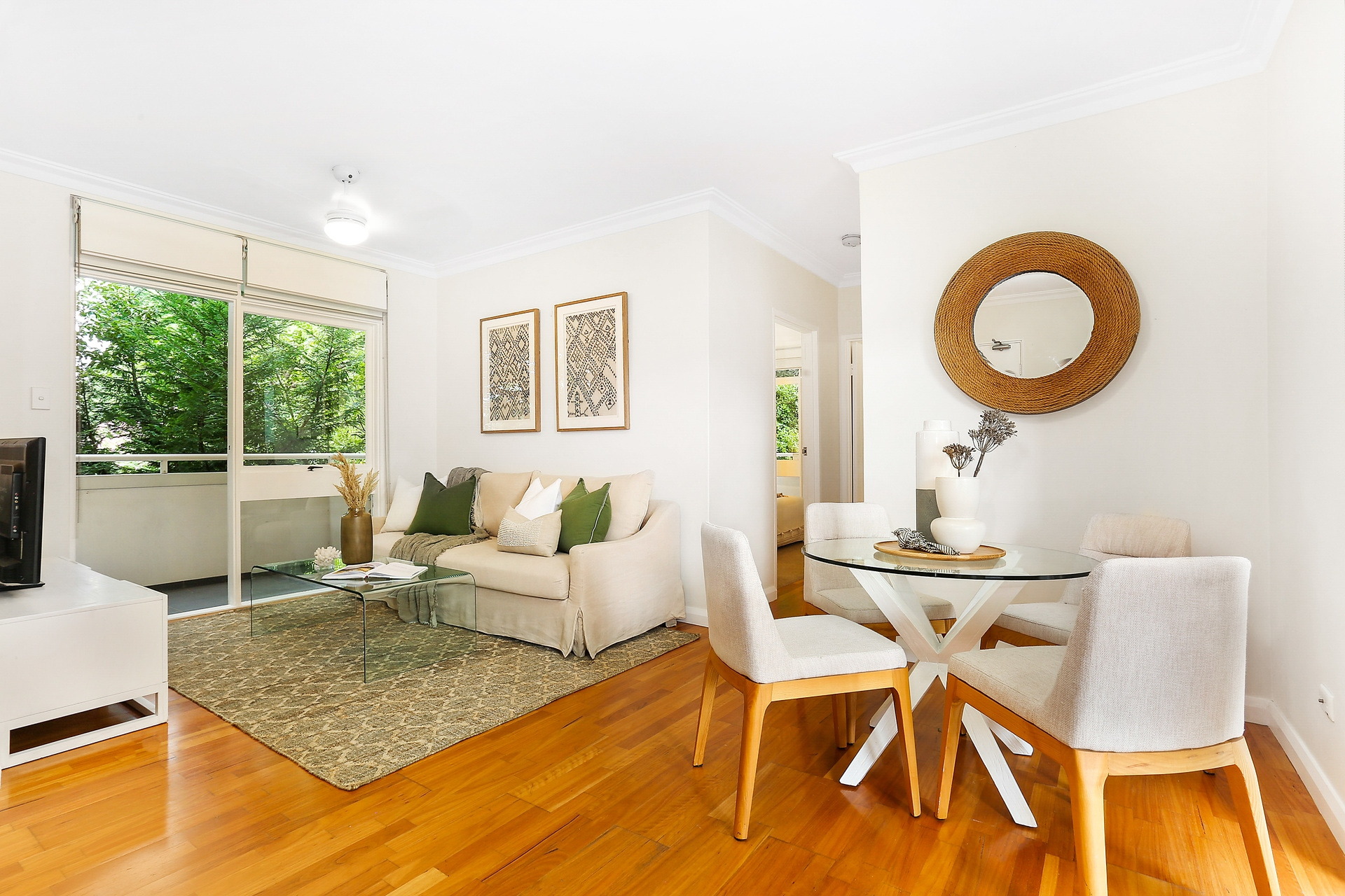 8/49 Grosvenor Crescent, Summer Hill Sold by Hudson McHugh - image 1