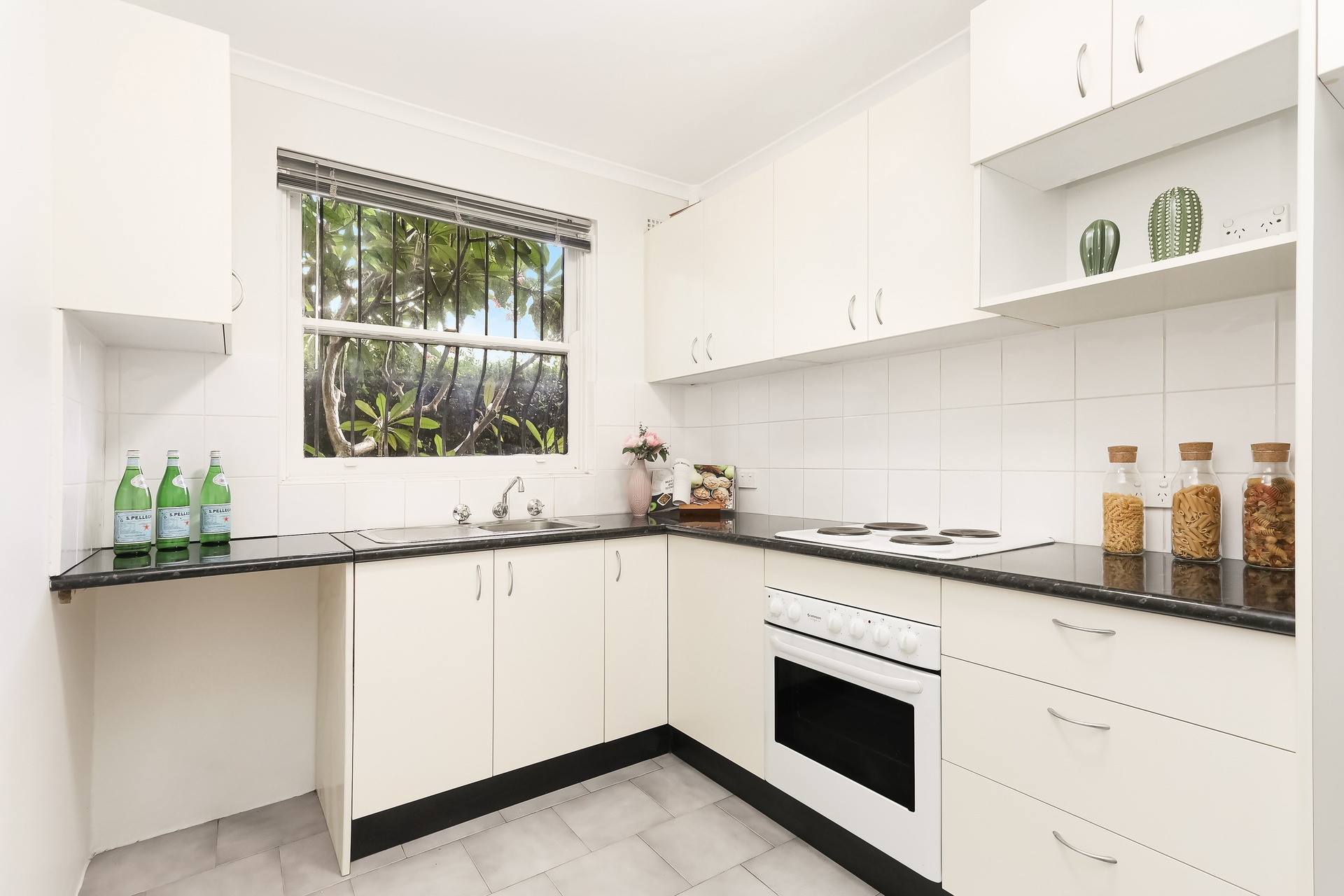 2/149 Wardell Road, Dulwich Hill Sold by Hudson McHugh - image 1