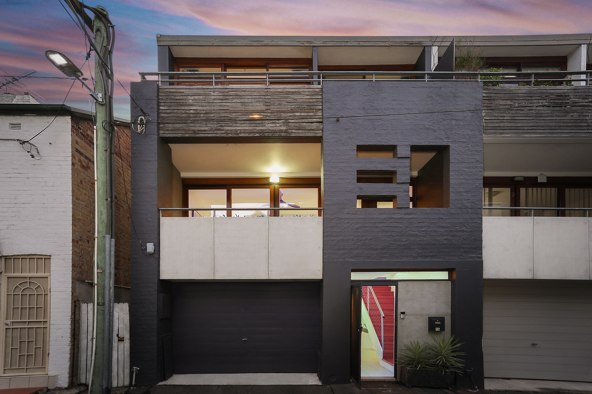 1A Kirk Street, Ultimo Sold by Hudson McHugh - image 1