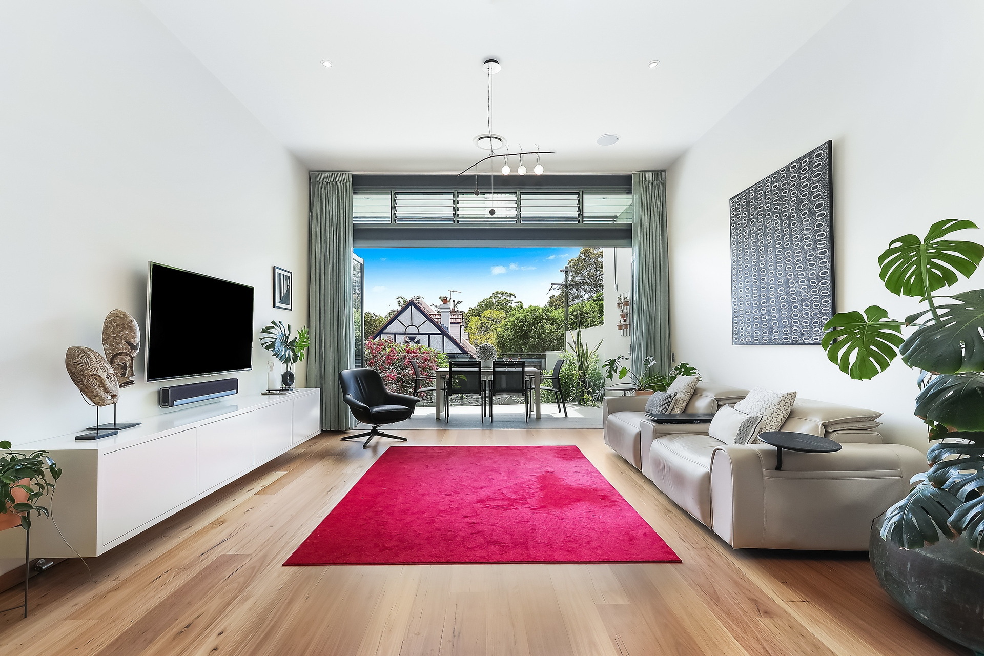 2 Searl Street, Petersham Sold by Hudson McHugh - image 1