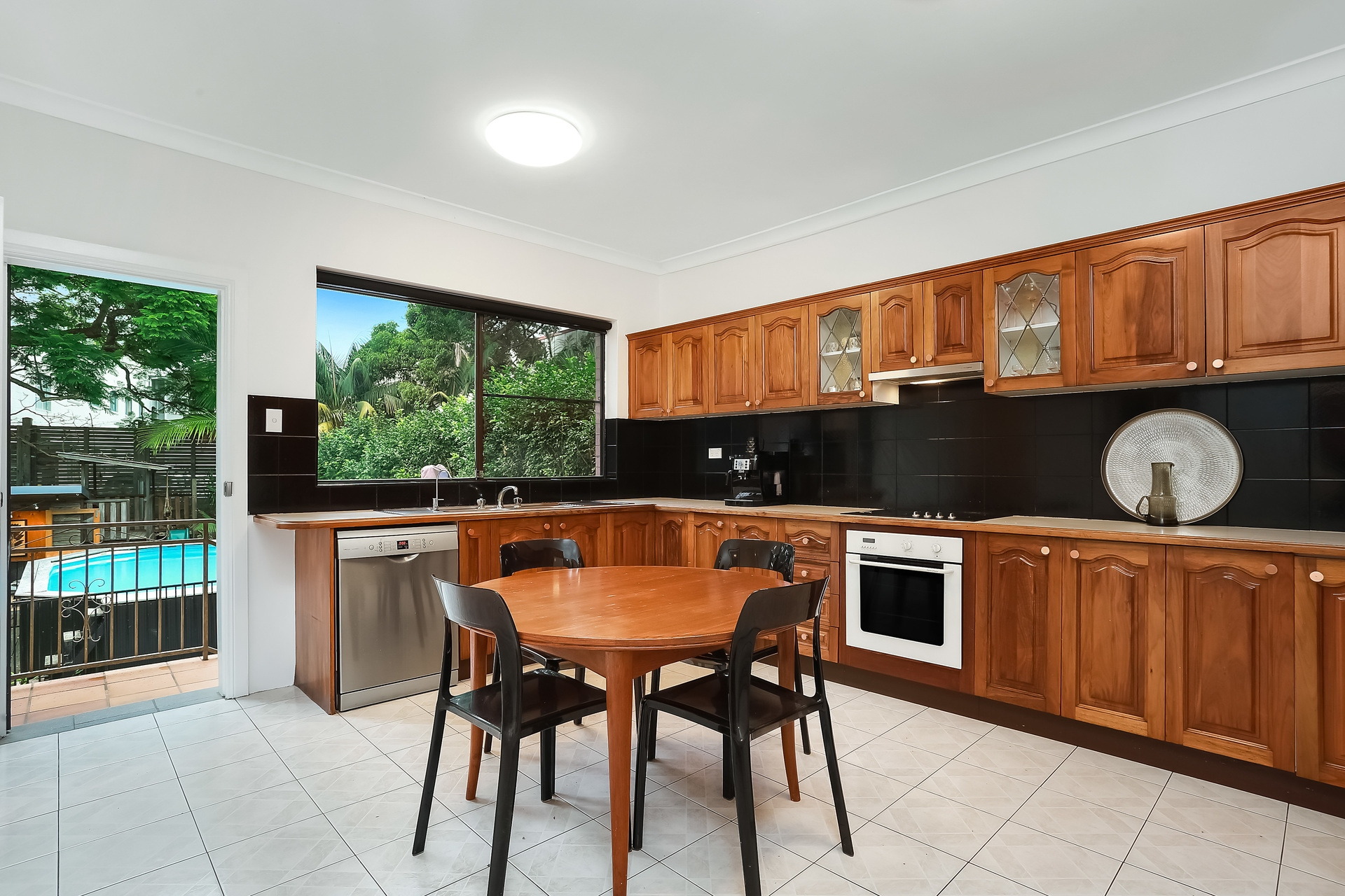 75 Cardigan Street, Stanmore Sold by Hudson McHugh - image 1