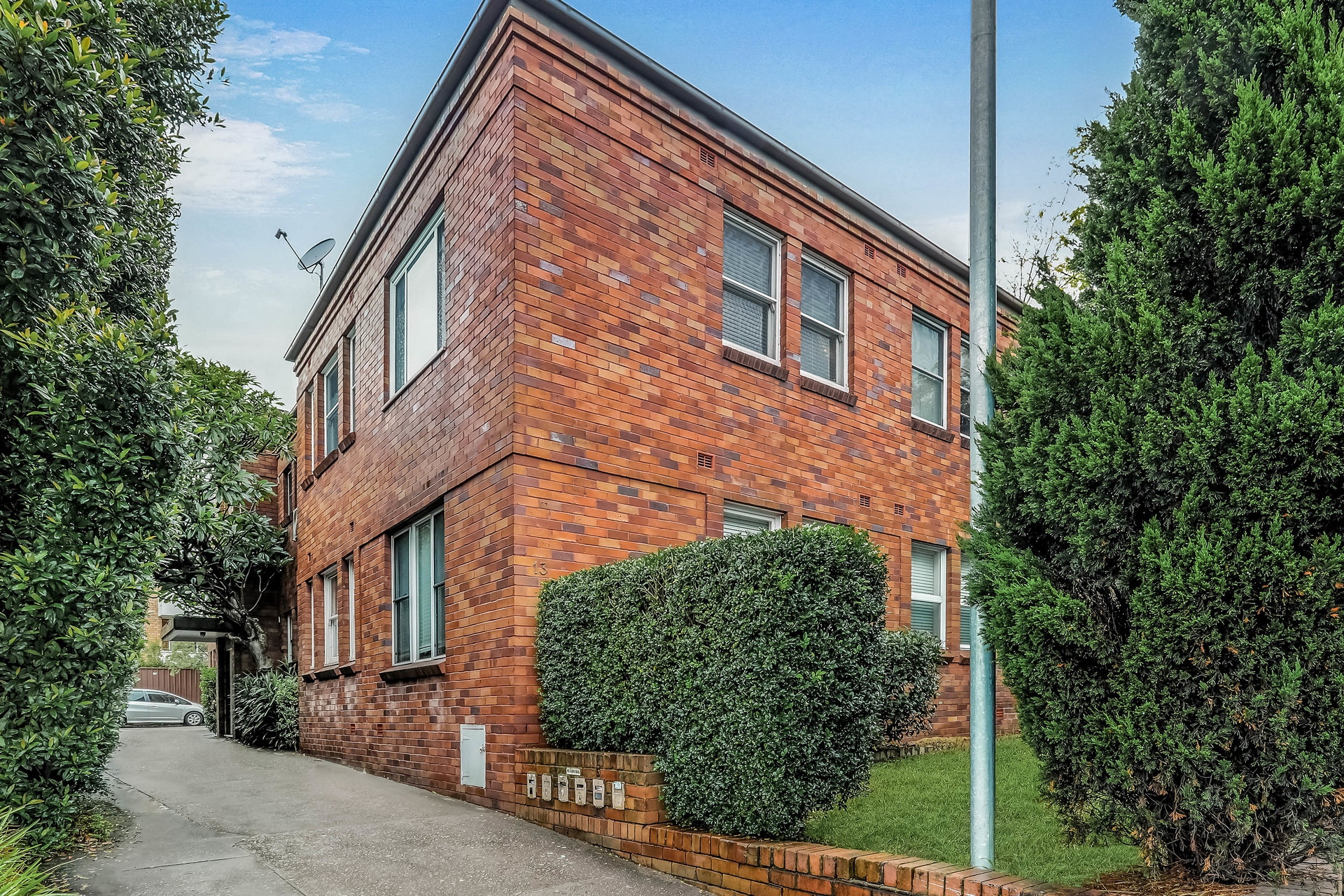 4/13 Frederick Street, Ashfield Sold by Hudson McHugh - image 1