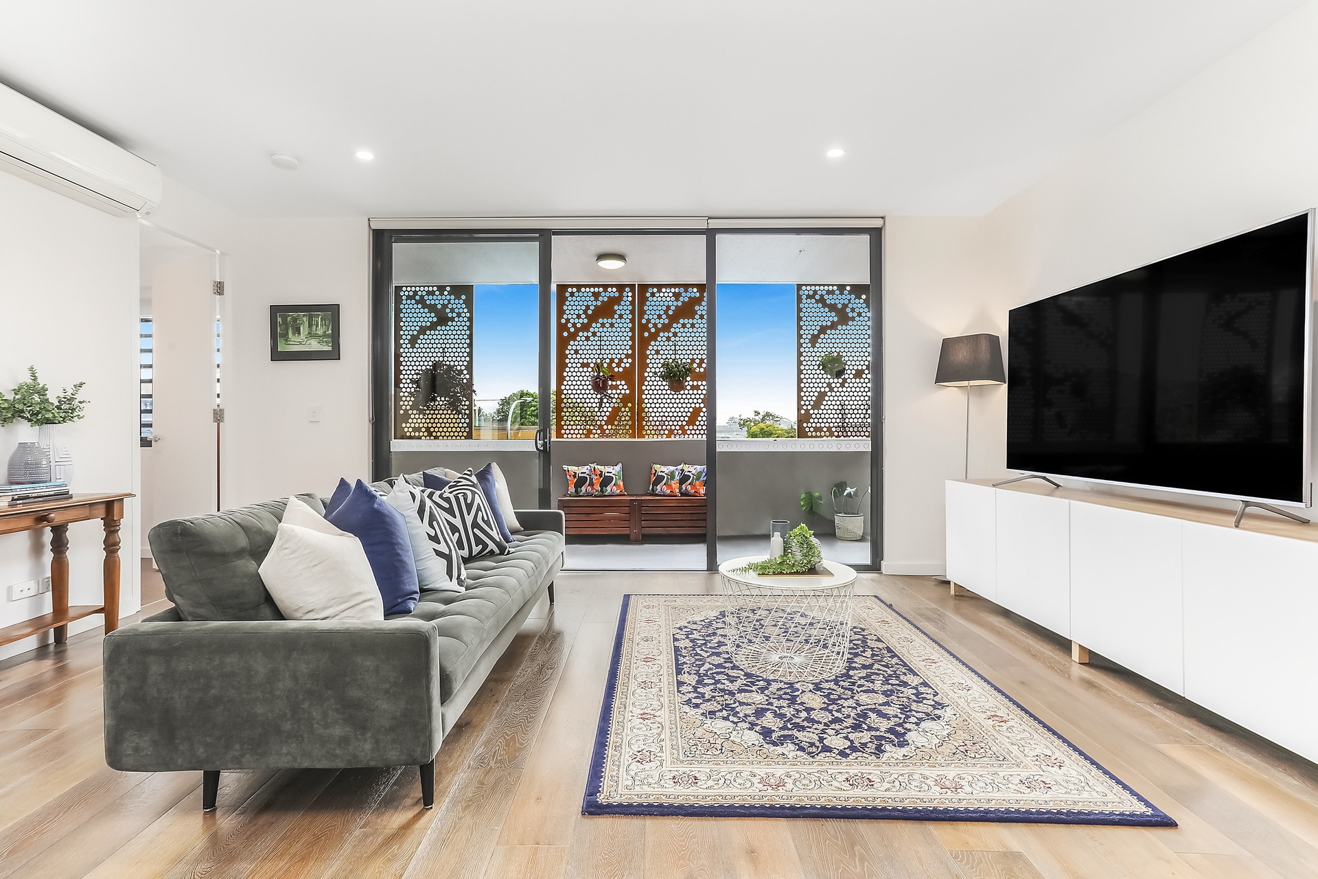 109/370 New Canterbury Road, Dulwich Hill Sold by Hudson McHugh - image 1