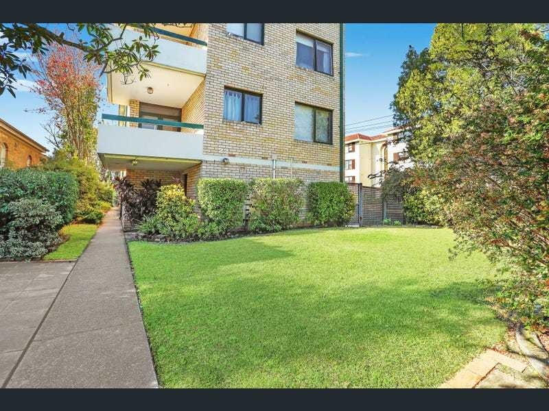 8/22 Tintern Road, Ashfield Sold by Hudson McHugh - image 1