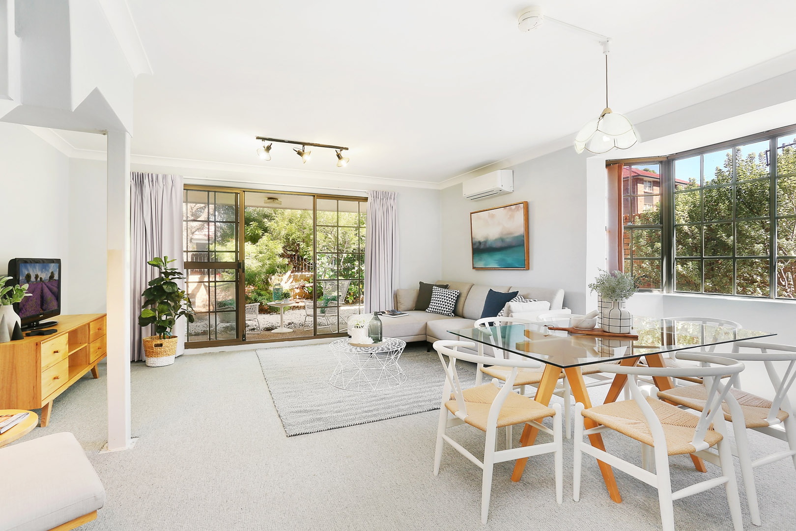 4/33 Hay Street, Leichhardt Sold by Hudson McHugh - image 1