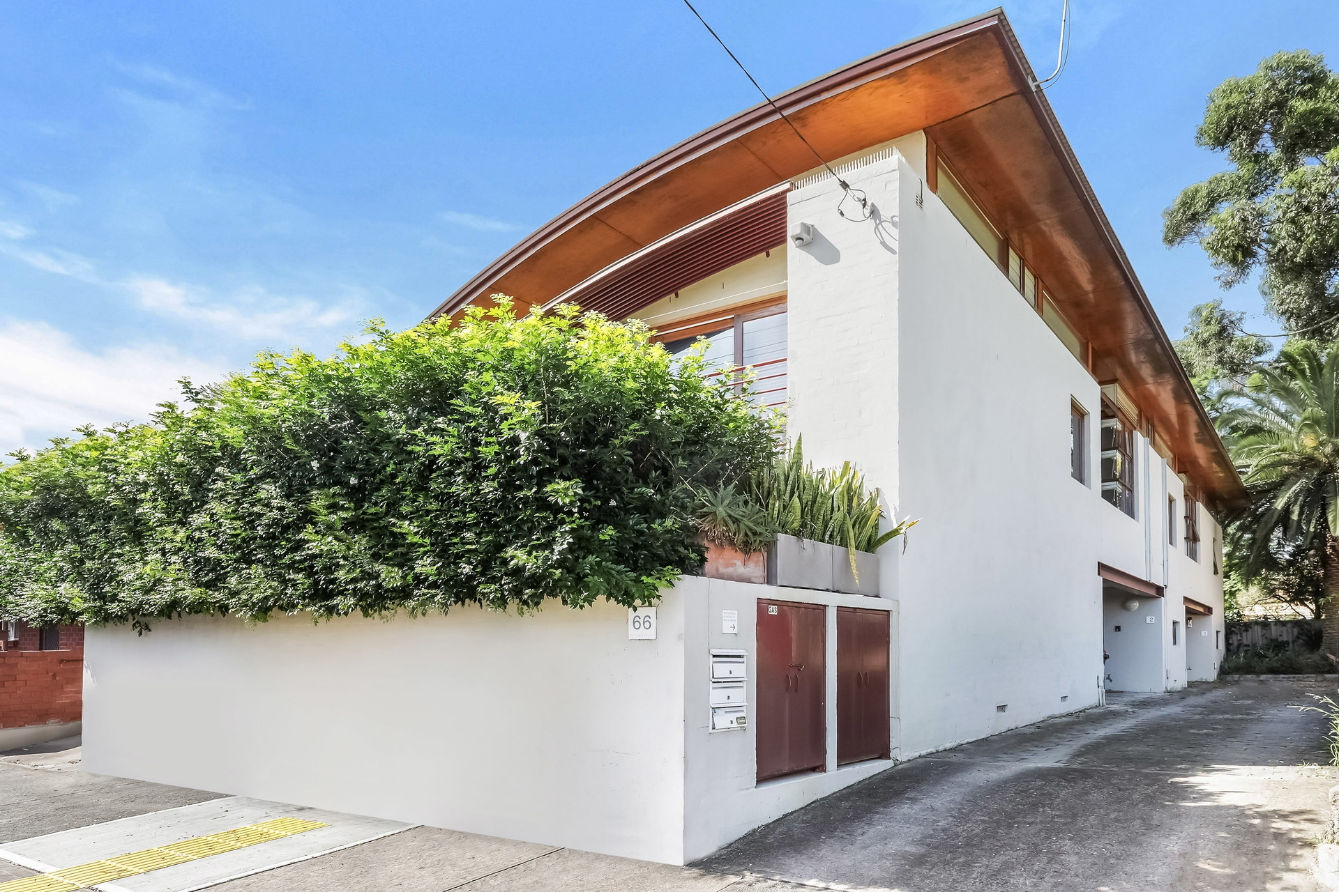 2/66 Allen Street, Leichhardt Sold by Hudson McHugh - image 1