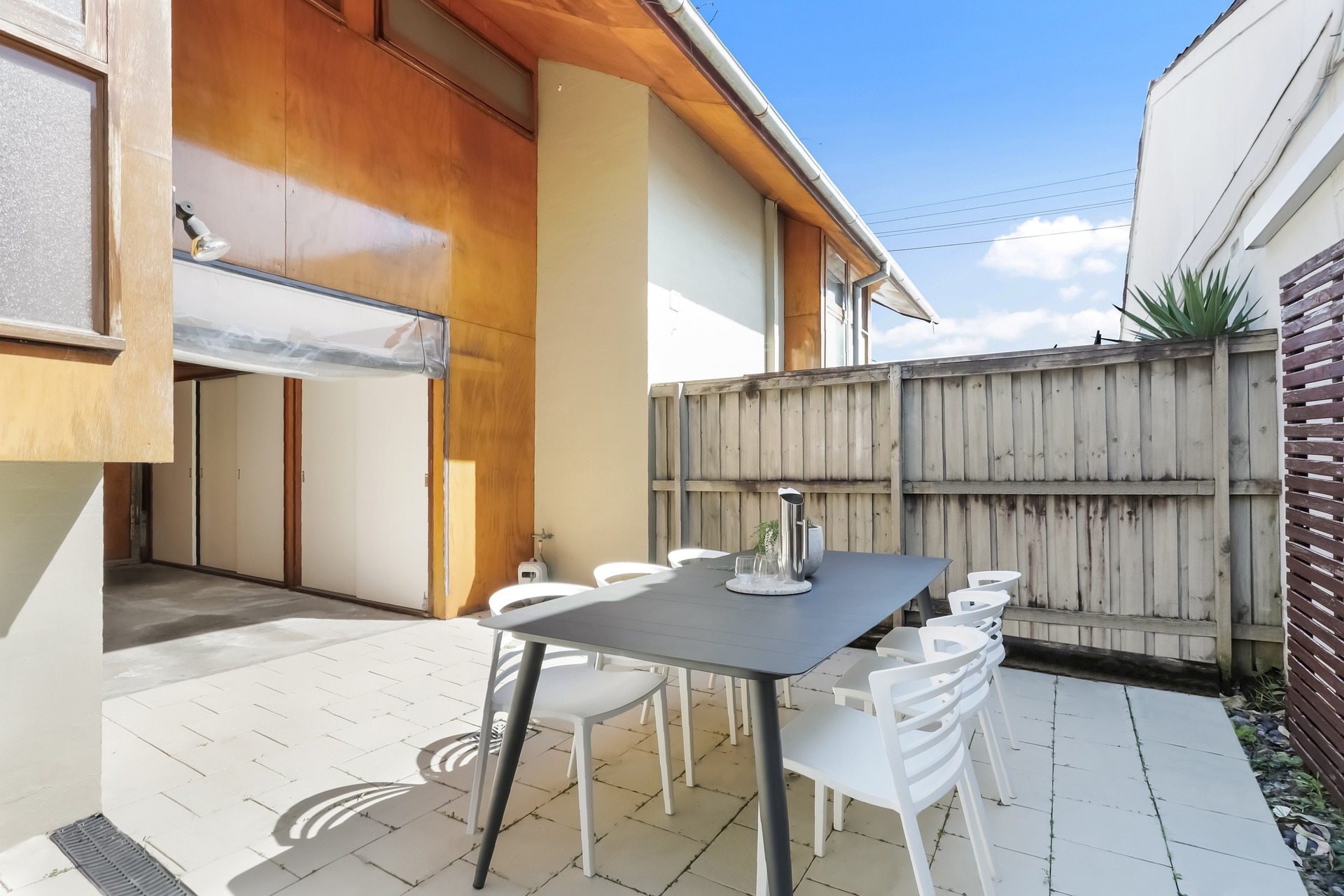 2/66 Allen Street, Leichhardt Sold by Hudson McHugh - image 1