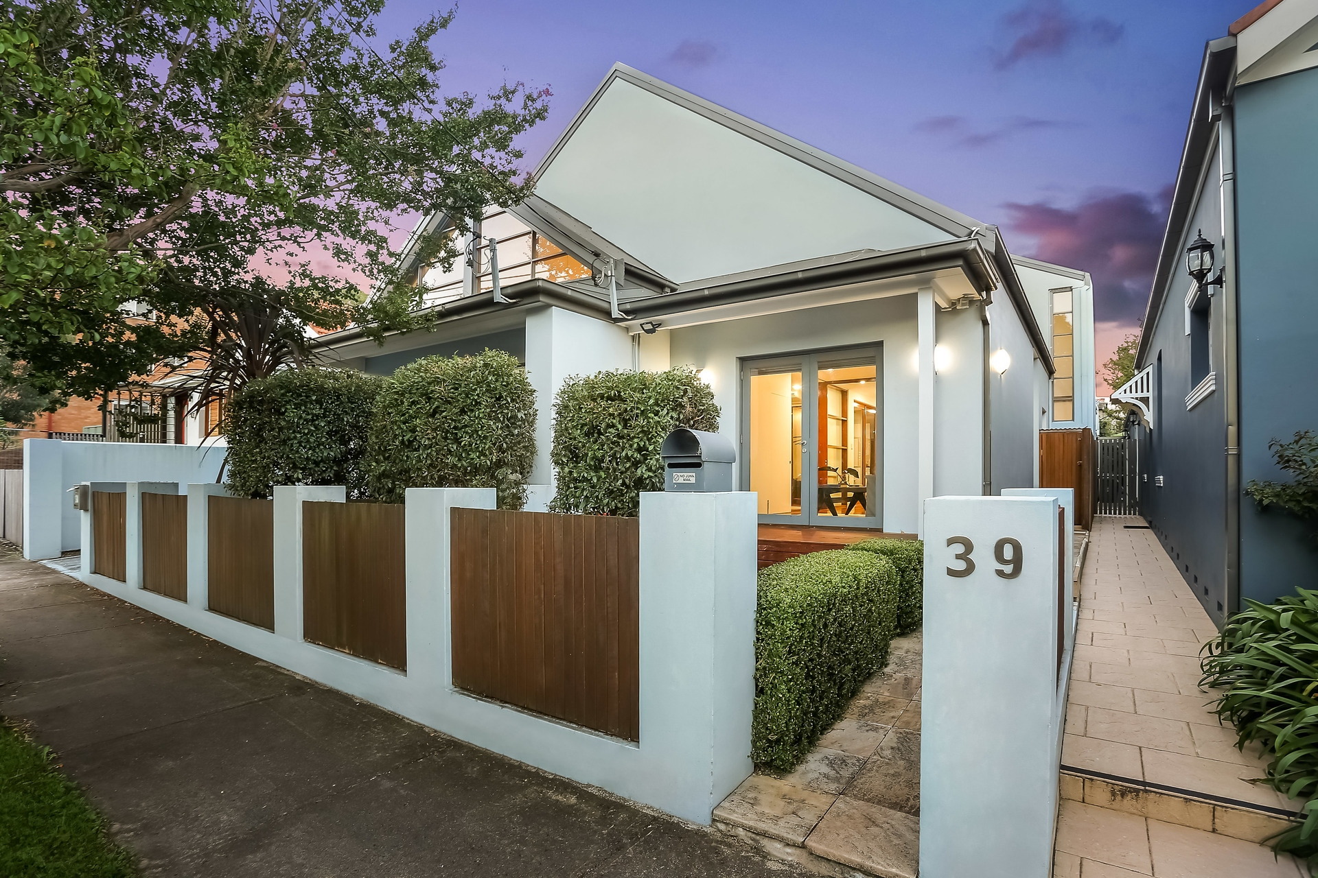 39 Burfitt Street, Leichhardt Sold by Hudson McHugh - image 1