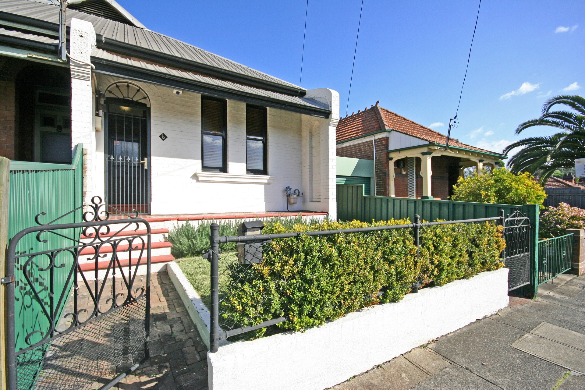 6 Hathern Street, Leichhardt Leased by Hudson McHugh - image 1