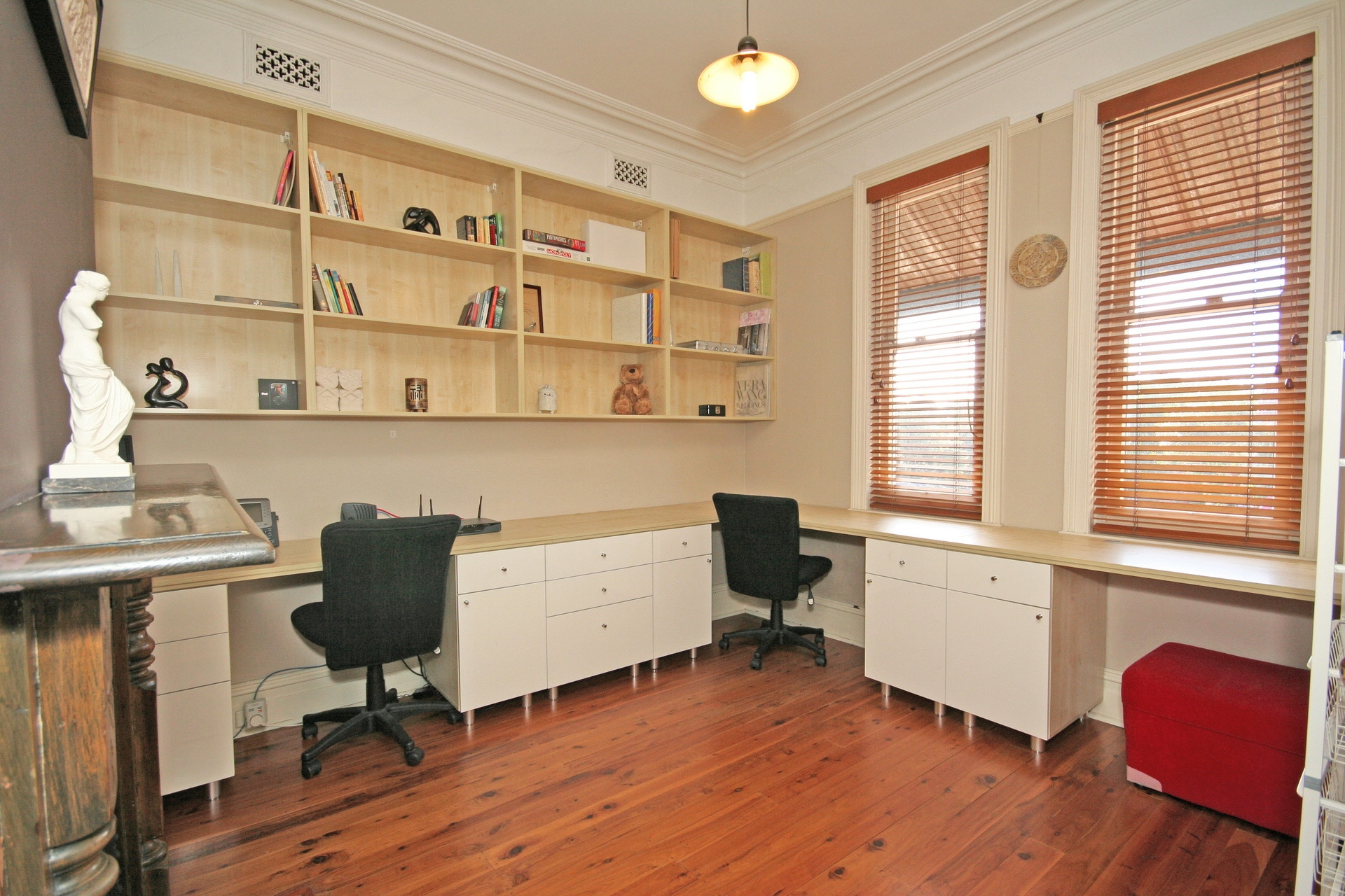 6 Hathern Street, Leichhardt Leased by Hudson McHugh - image 1