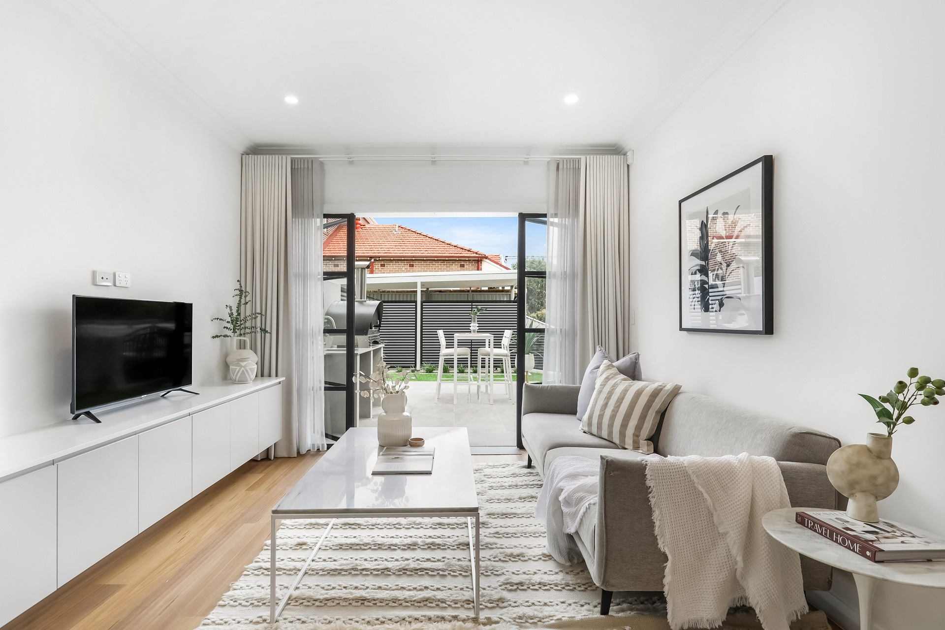 256 Flood Street, Leichhardt Sold by Hudson McHugh - image 1