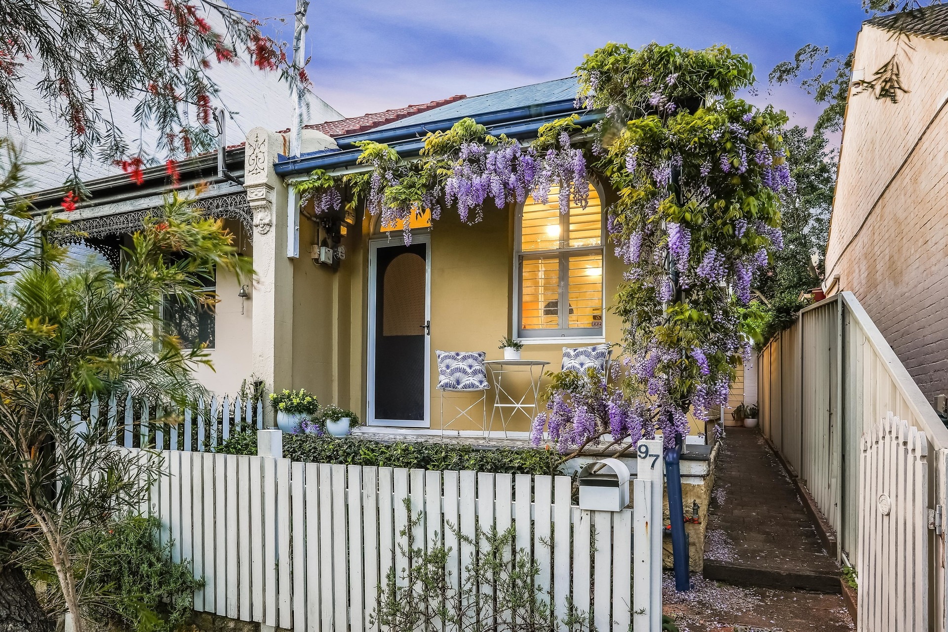 97 Day Street, Leichhardt Sold by Hudson McHugh - image 1