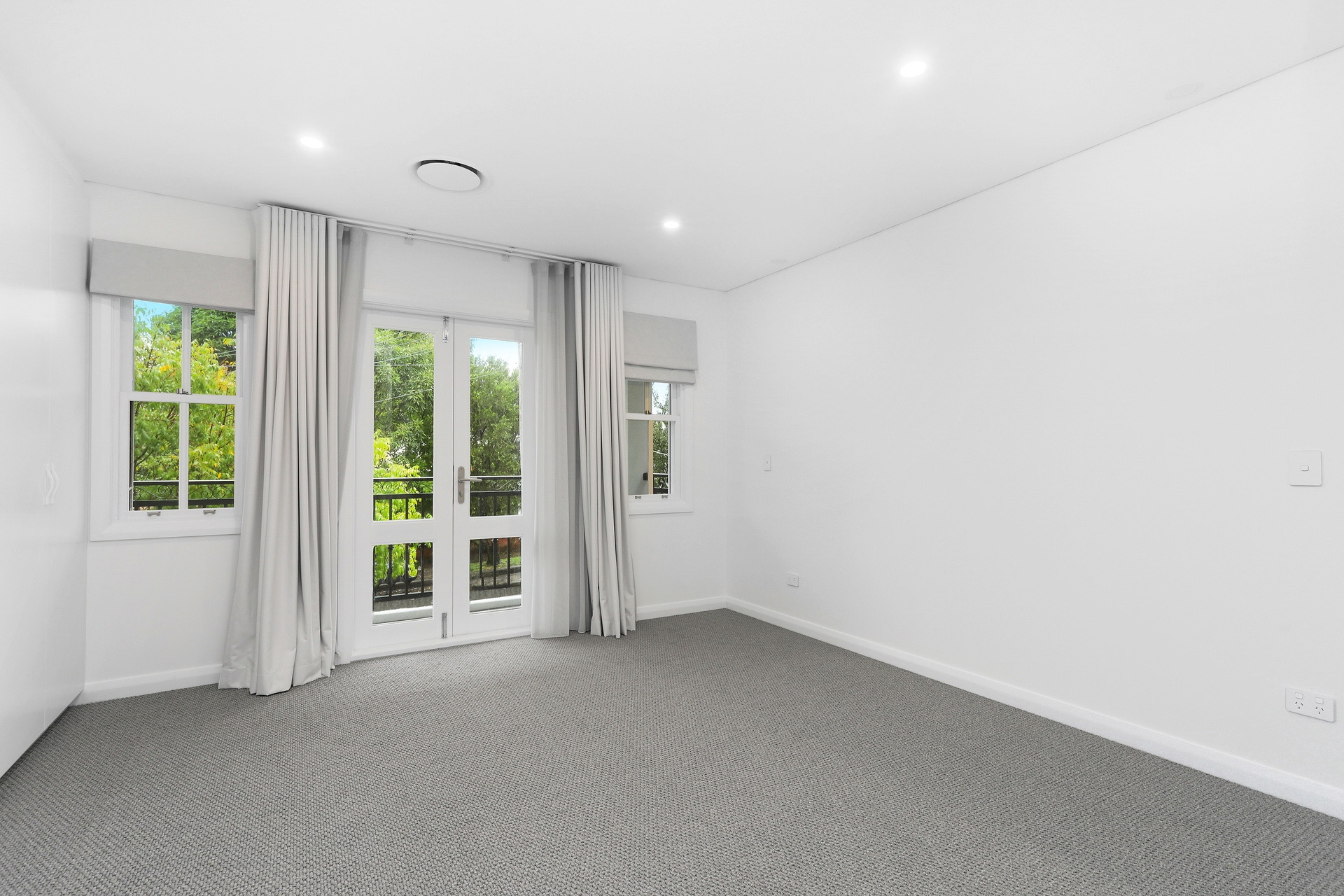 254 Flood Street, Leichhardt Leased by Hudson McHugh - image 1