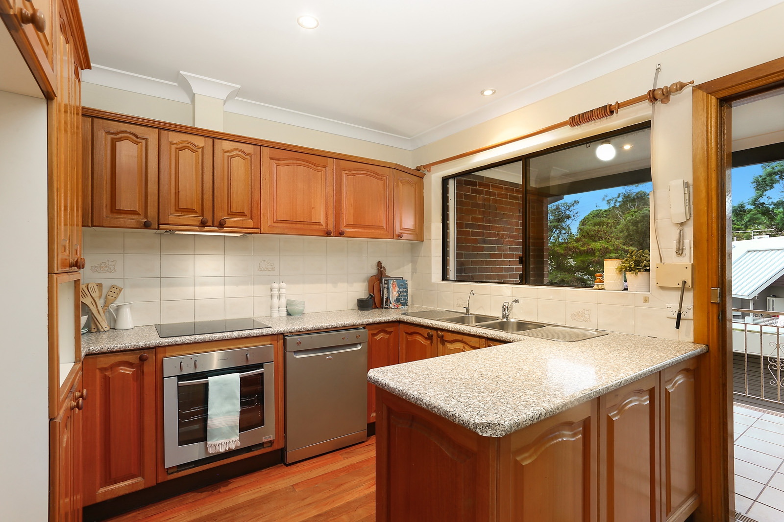 259 Lilyfield Road, Lilyfield Sold by Hudson McHugh - image 1