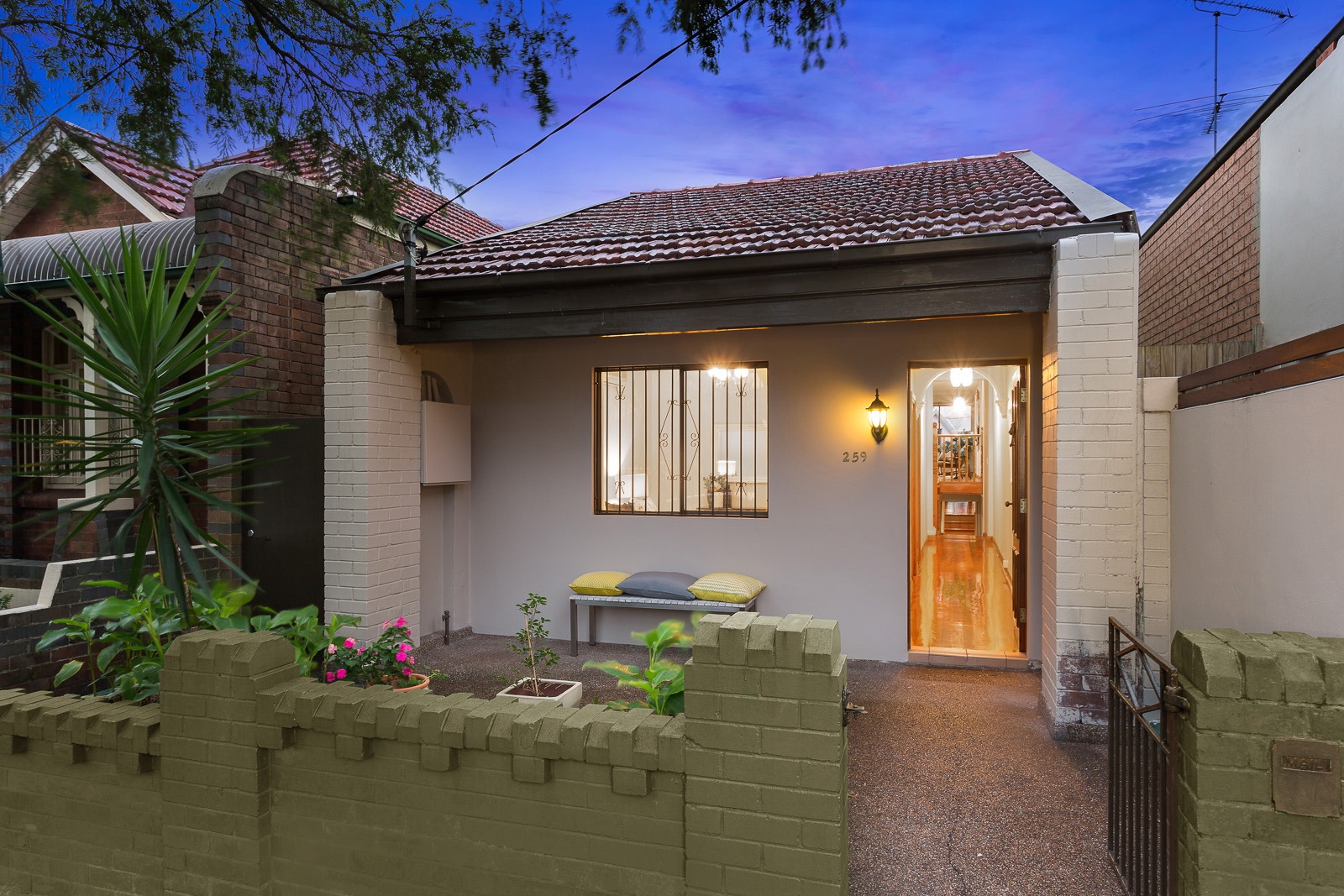 259 Lilyfield Road, Lilyfield Sold by Hudson McHugh - image 1