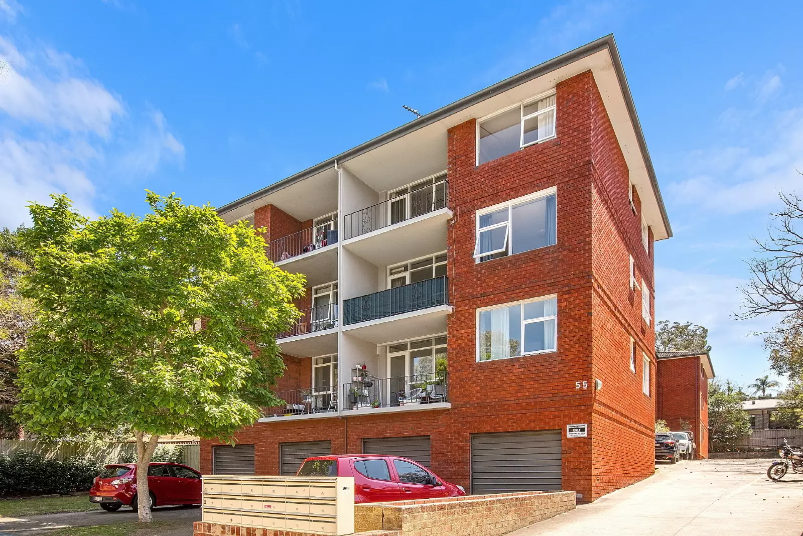 16/55 Grosvenor Crescent, Summer Hill Leased by Hudson McHugh - image 1