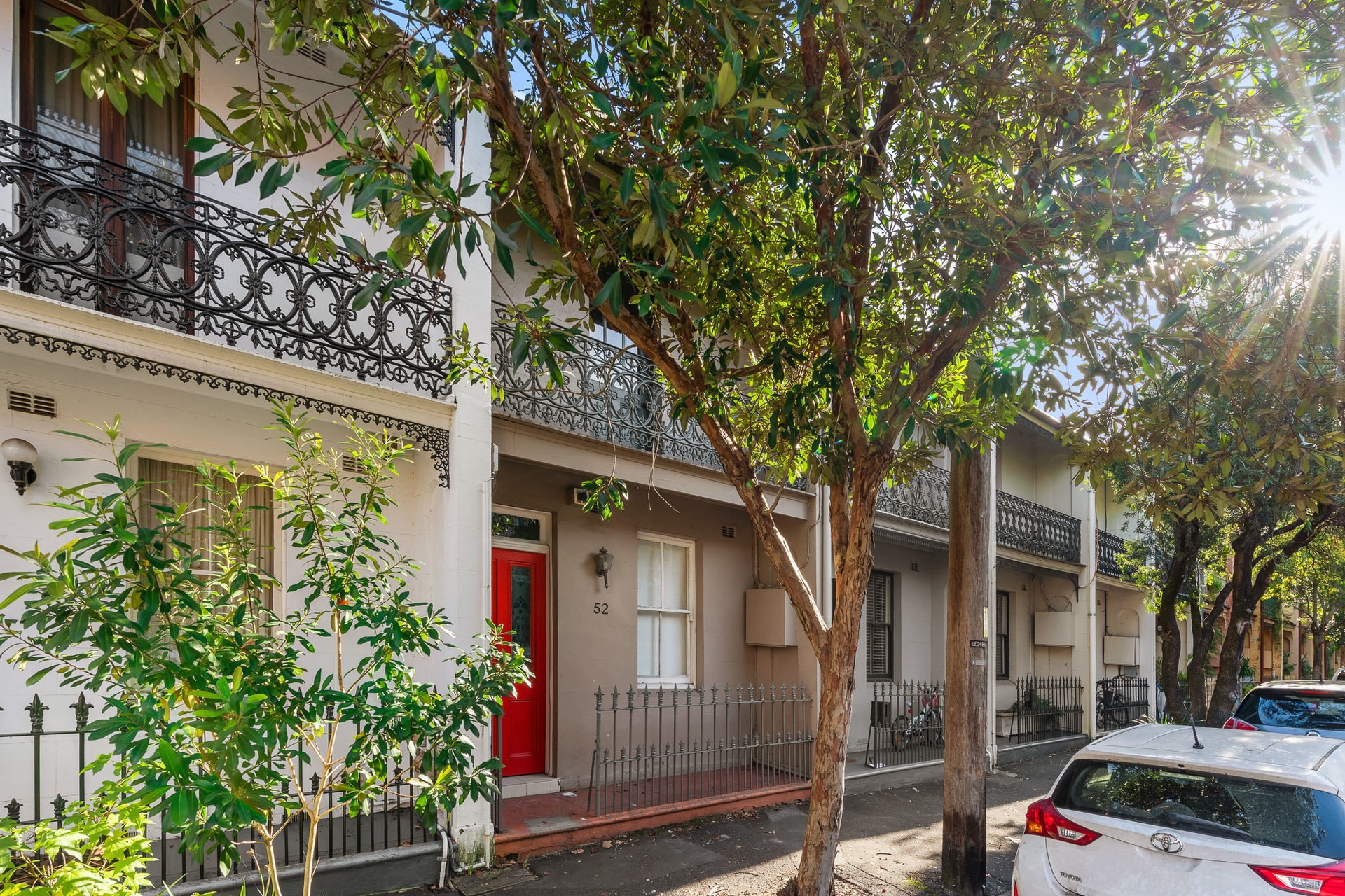 52 Darghan Street, Glebe Leased by Hudson McHugh - image 1