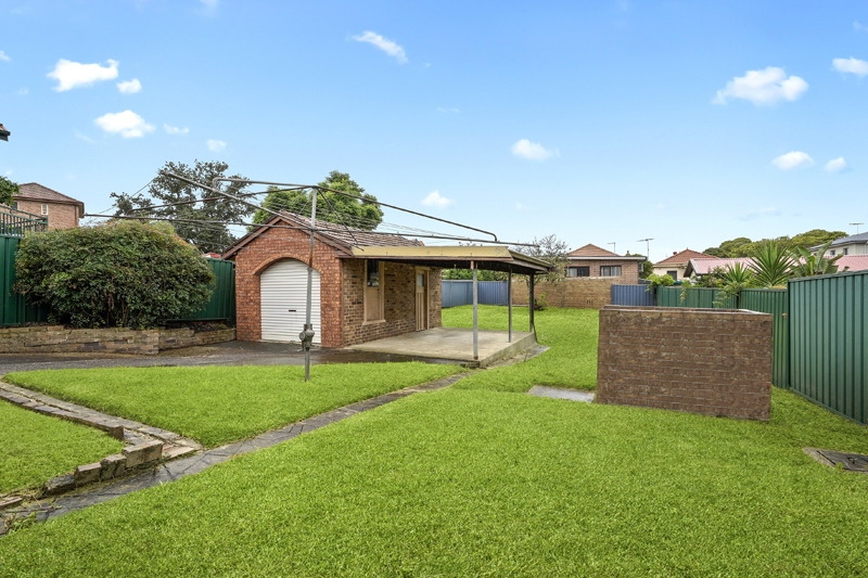 18  Crieff Street, Ashbury Leased by Hudson McHugh - image 1