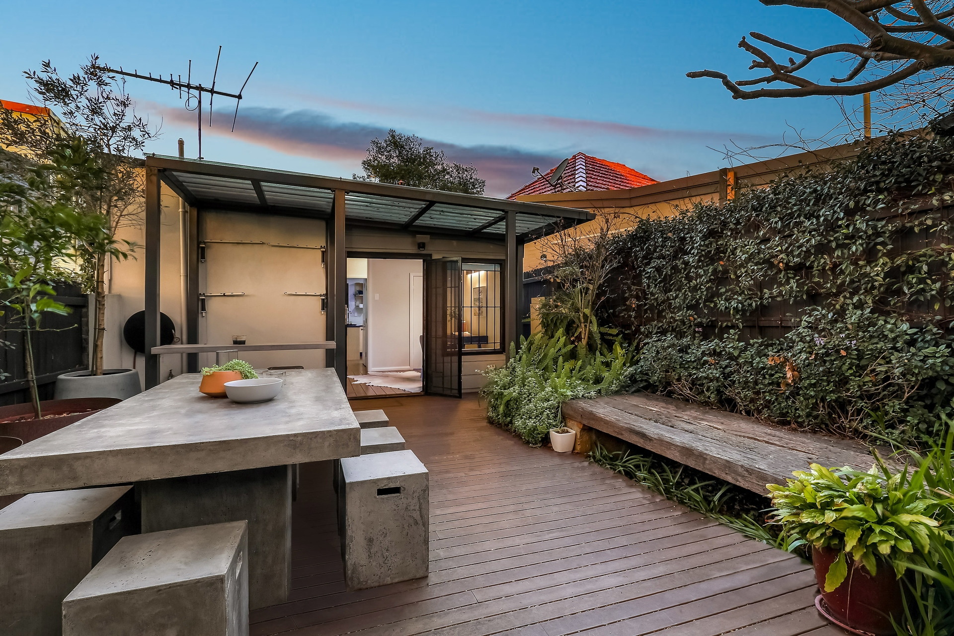 2 Carrington Street, Lewisham Sold by Hudson McHugh - image 1